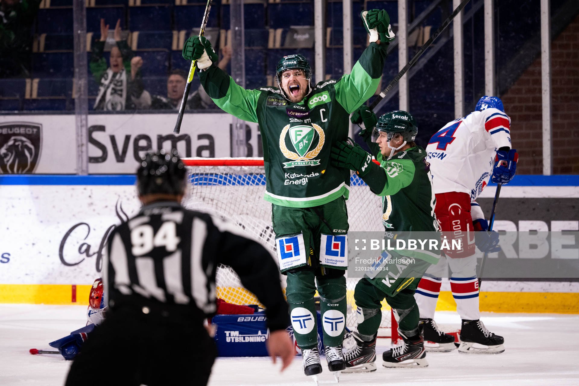 Färjestads Linus Johansson jublar