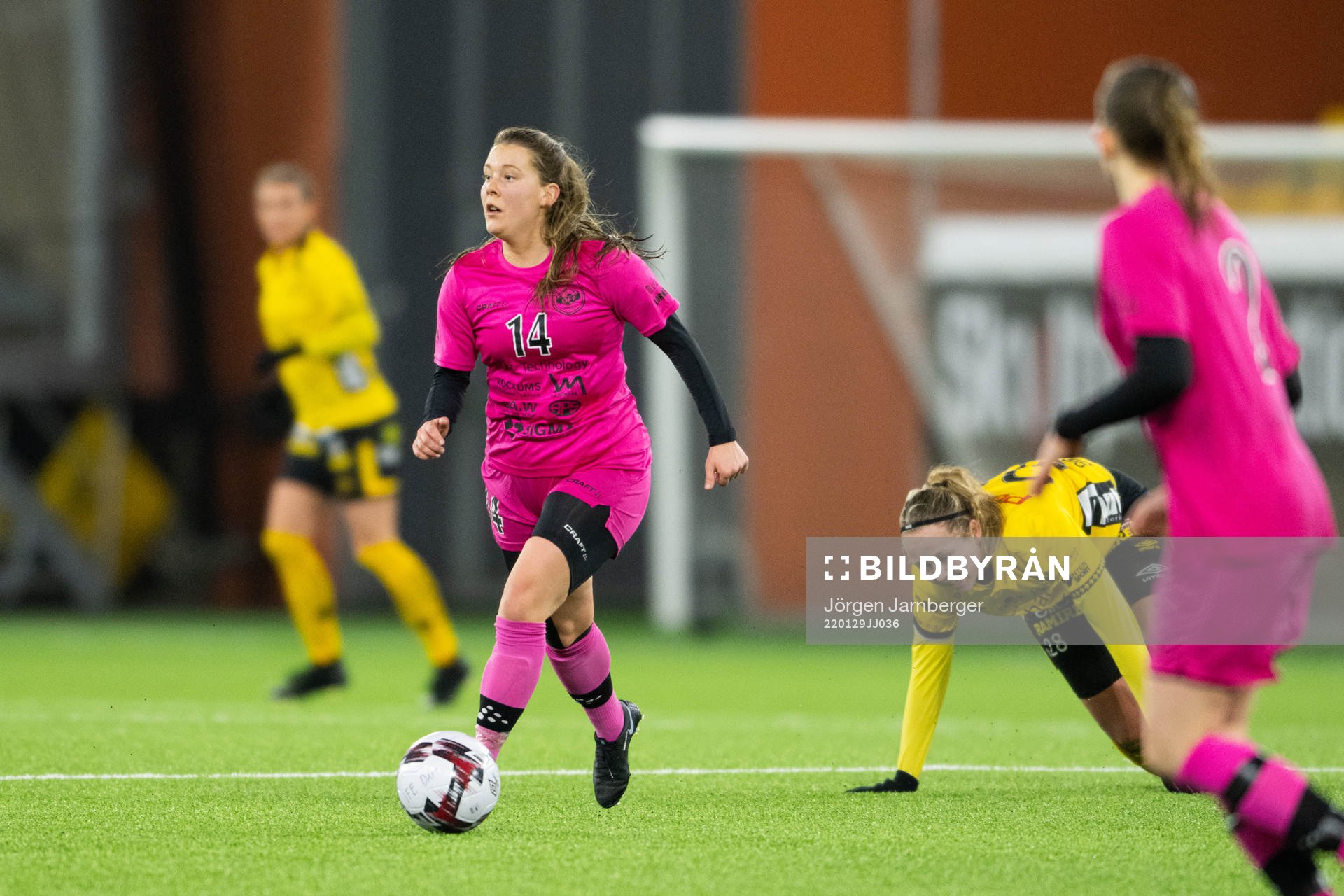 Göteborgs DFF's Ronja Fröberg under en träningsmatch mellan Elfsborg och Göteborg DFF den 29 januari 2022 i Borås. 