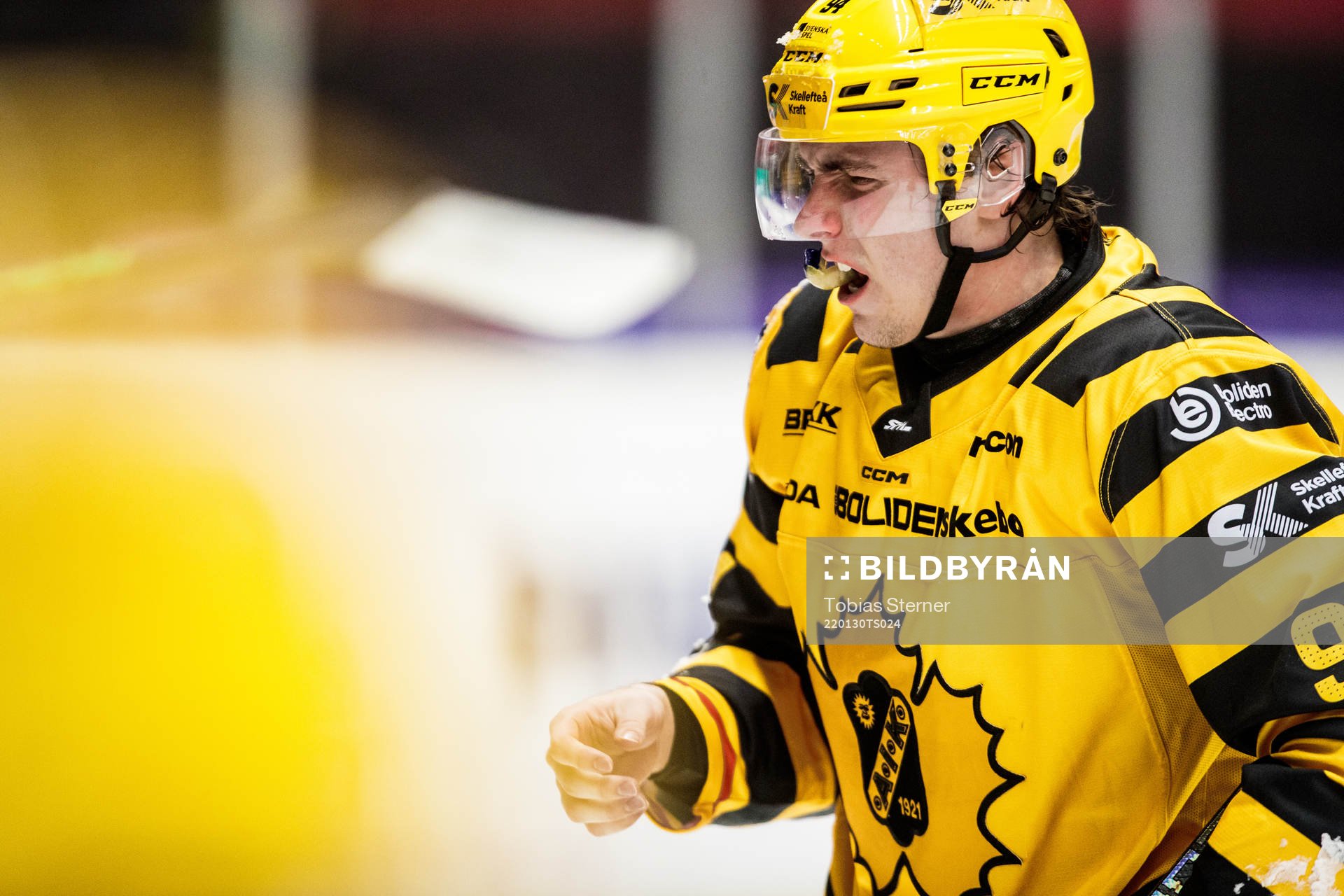 Skellefteås Linus Karlsson har ont