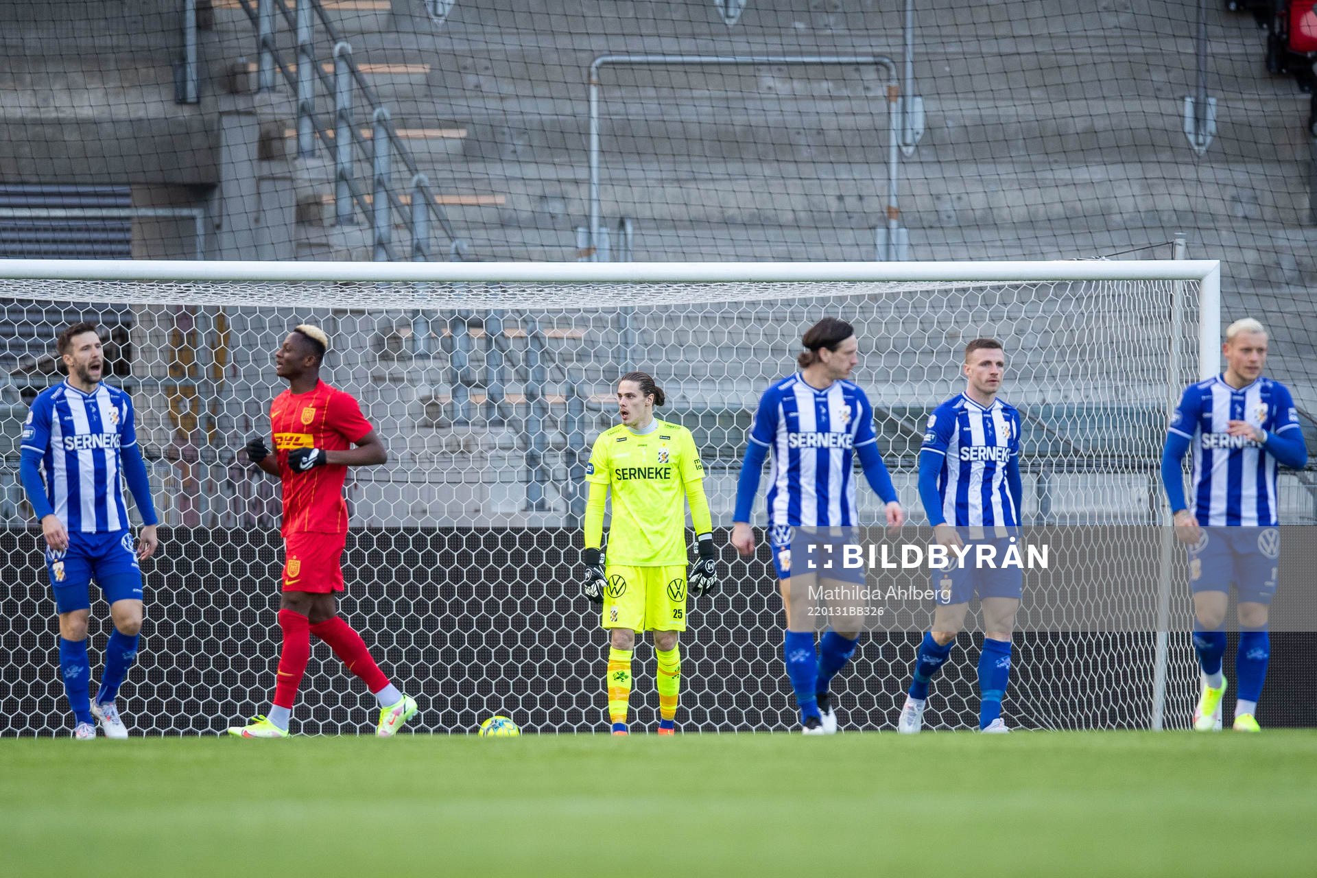 IFK Göteborgs målvakt Adam Ingi Benediktsson deppar