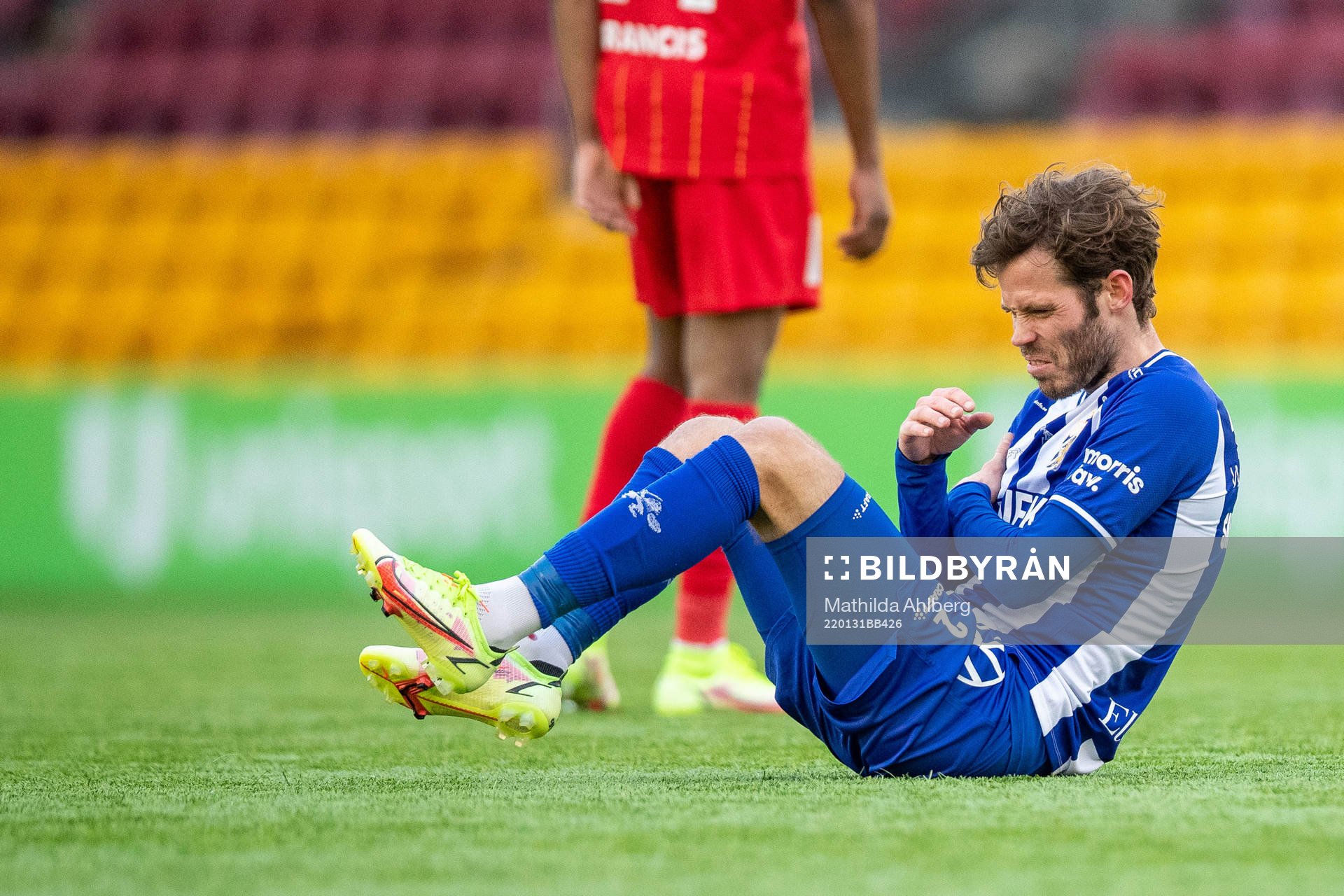 IFK Göteborgs Emil Salomonsson har ont