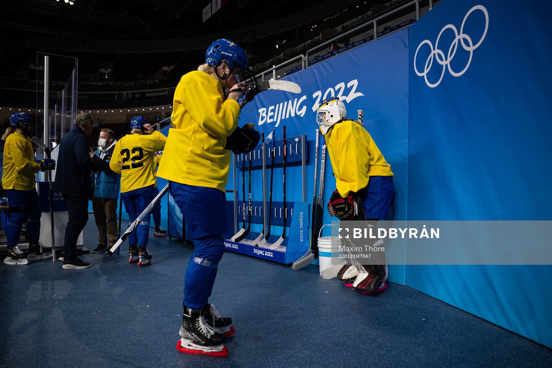 Goaltender Agnes Åker of Sweden
