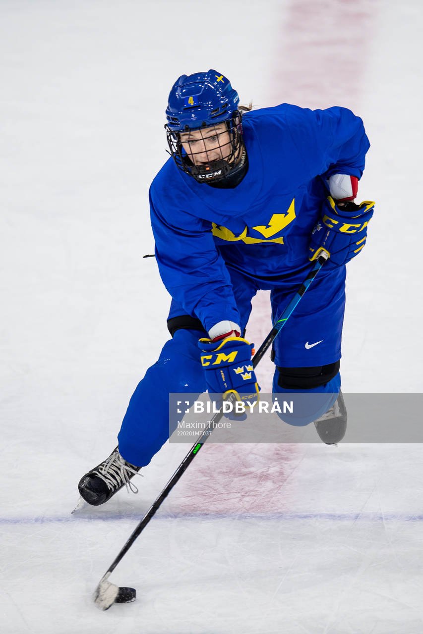 Linnéa Andersson of Sweden women's ice hockey team