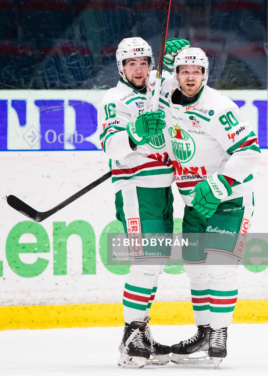 Rögles Lucas Ekeståhl-Jonsson jublar