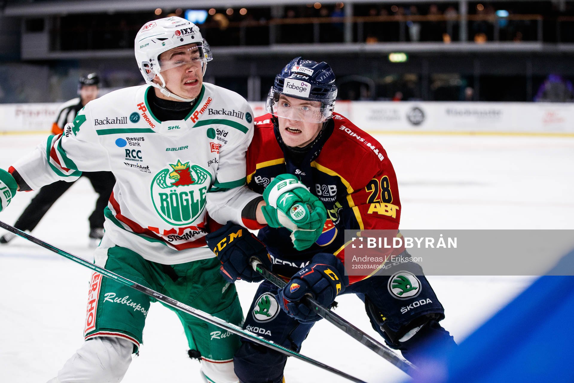Rögles William Wallinder och Djurgårdens Oscar Bjerselius