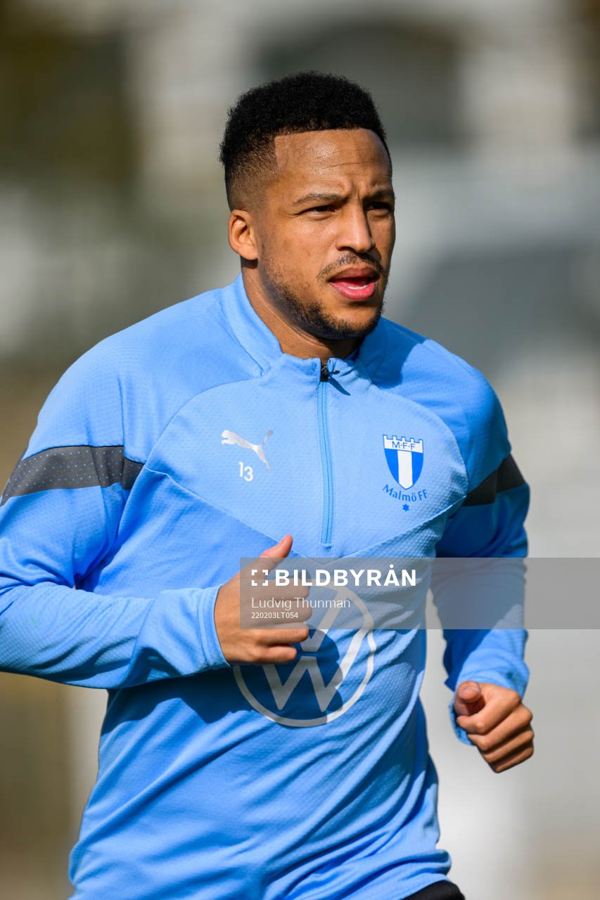 under en fotbollsträning med Malmö FF