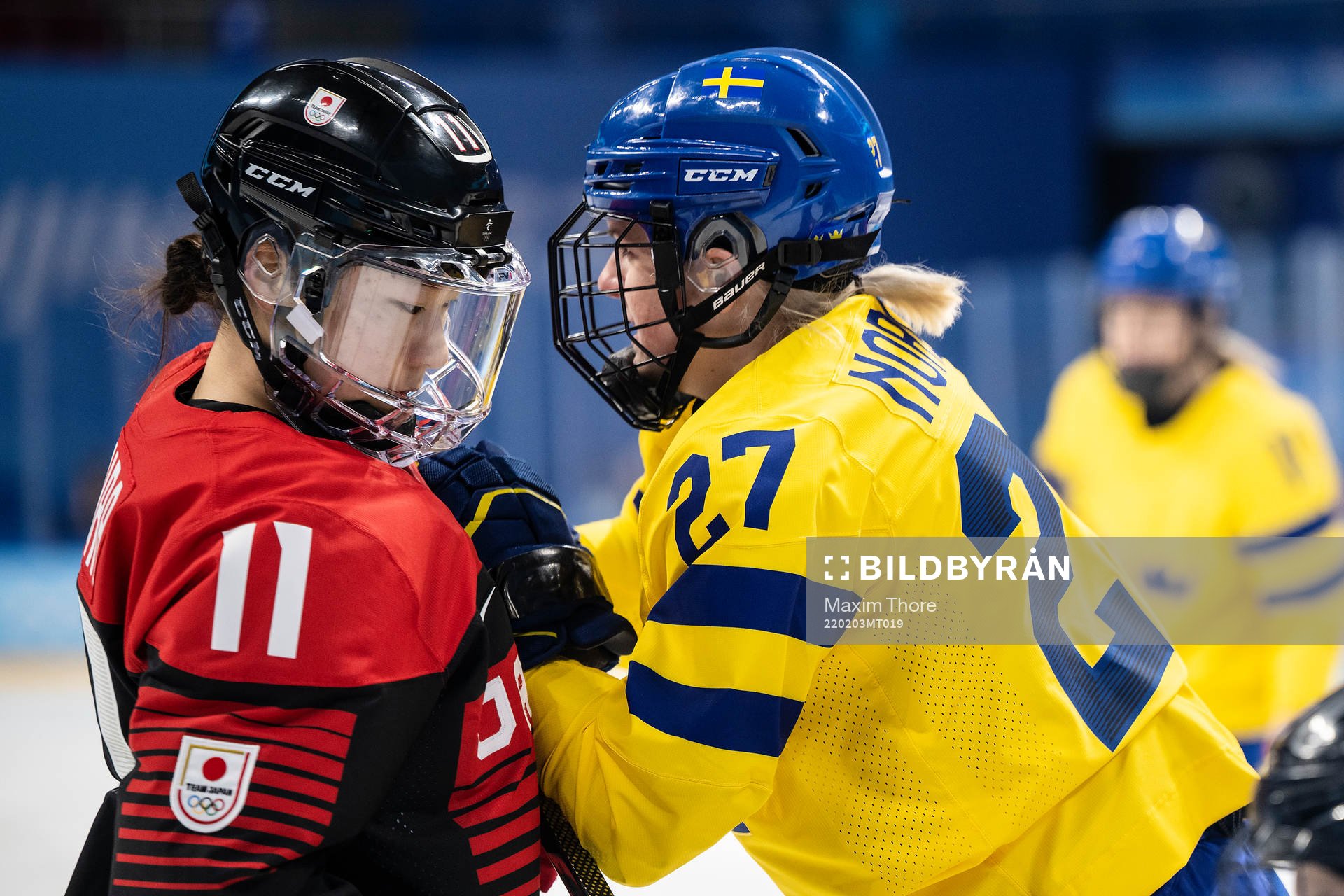 Mei Miura of Japan and Emma Nordin of Sweden in the