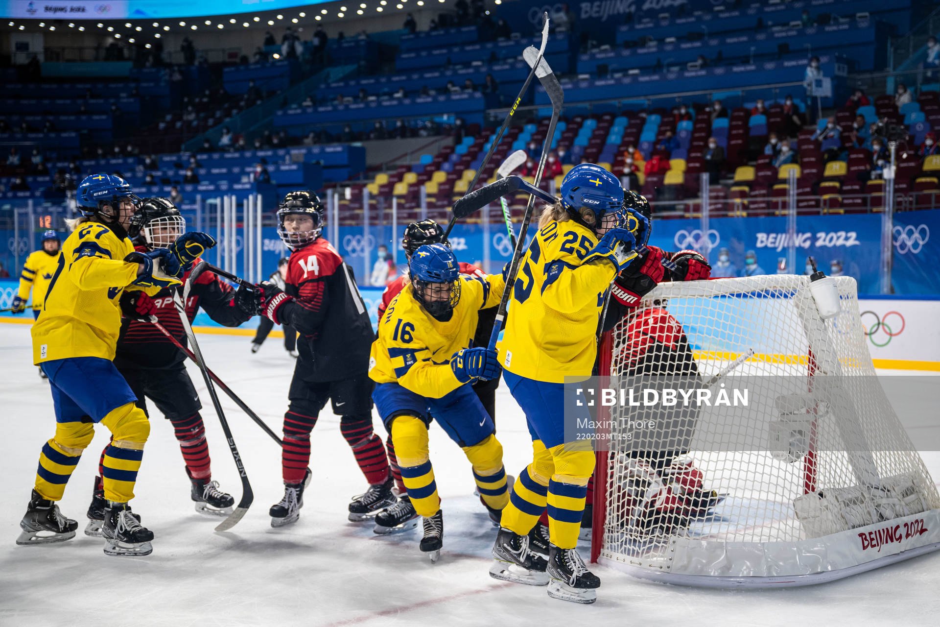 Linnea Johansson and Lina Ljungblom of Sweden in the