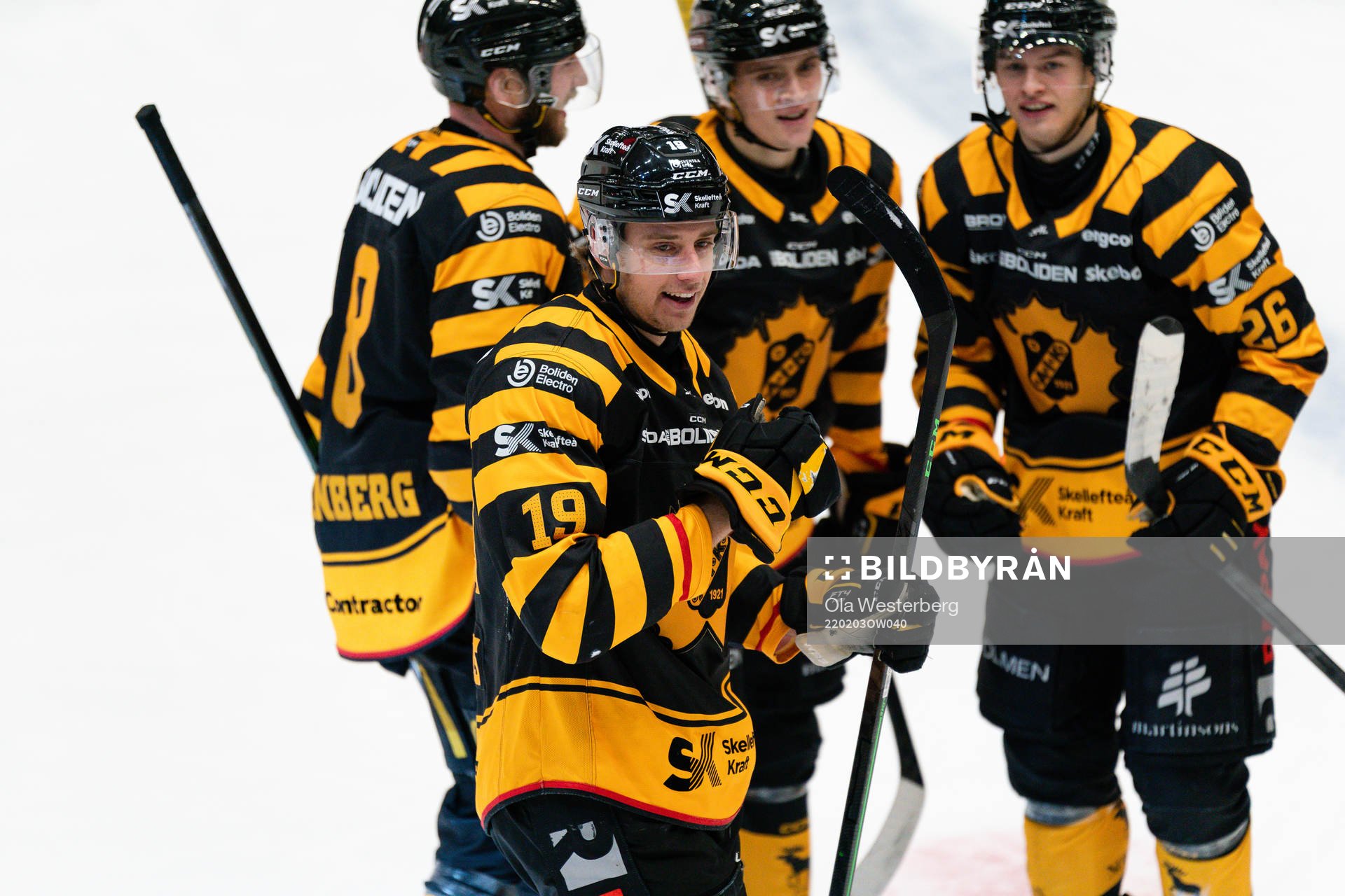 Skellefteås Filip Roos jublar