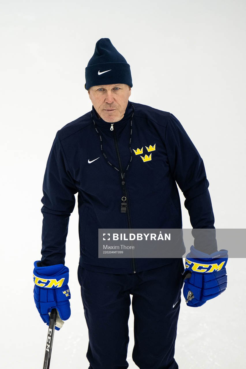 Head coach Johan Garpenlöv of the Swedish men’s national