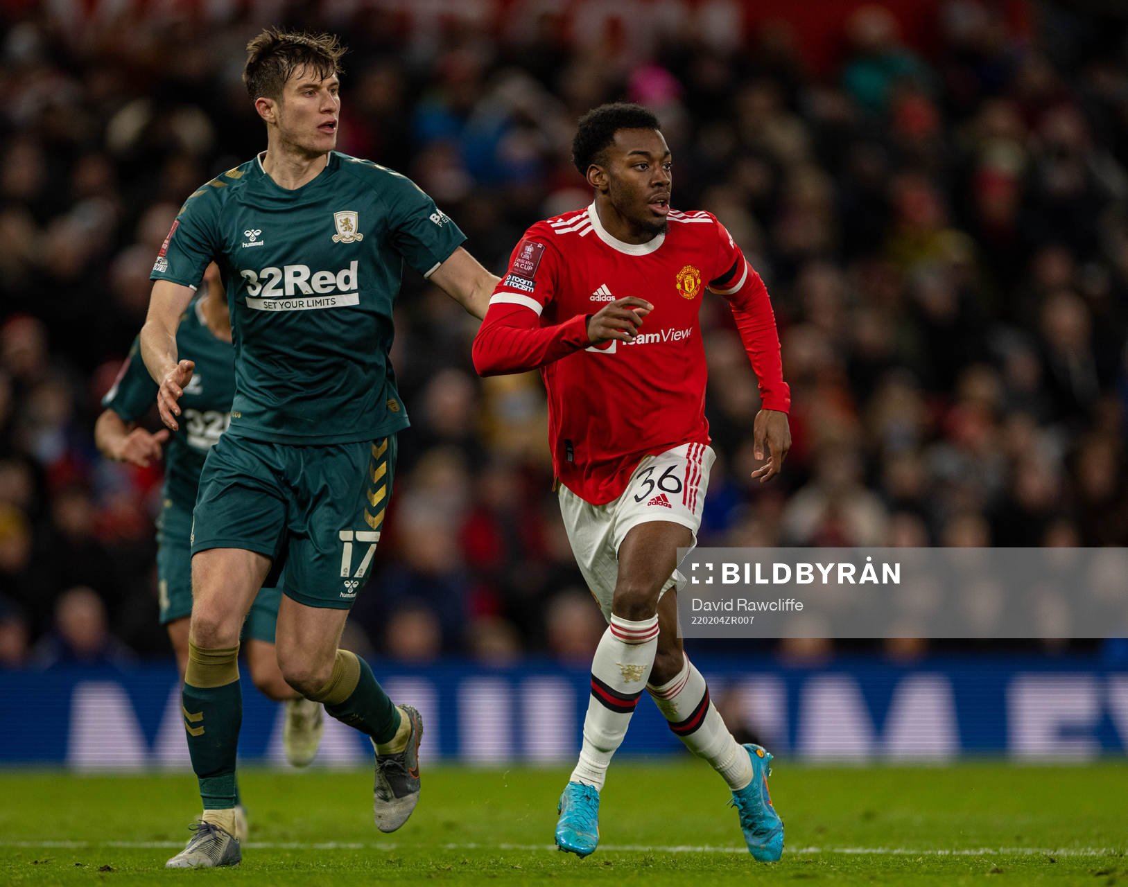 Manchester Uniteds Anthony Elanga och Middlesbrough's Paddy