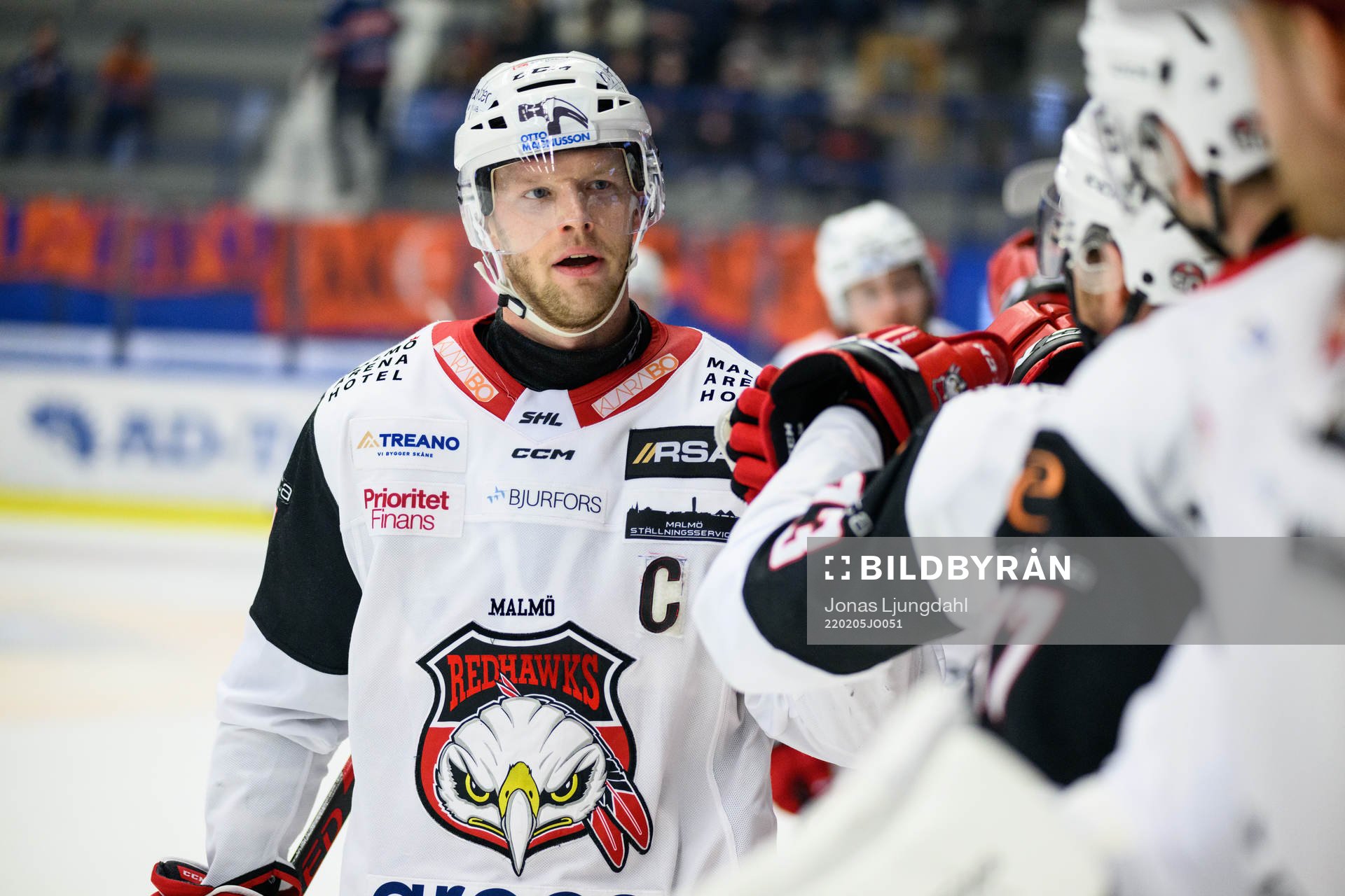 Malmö Redhawks Carl Söderberg jublar