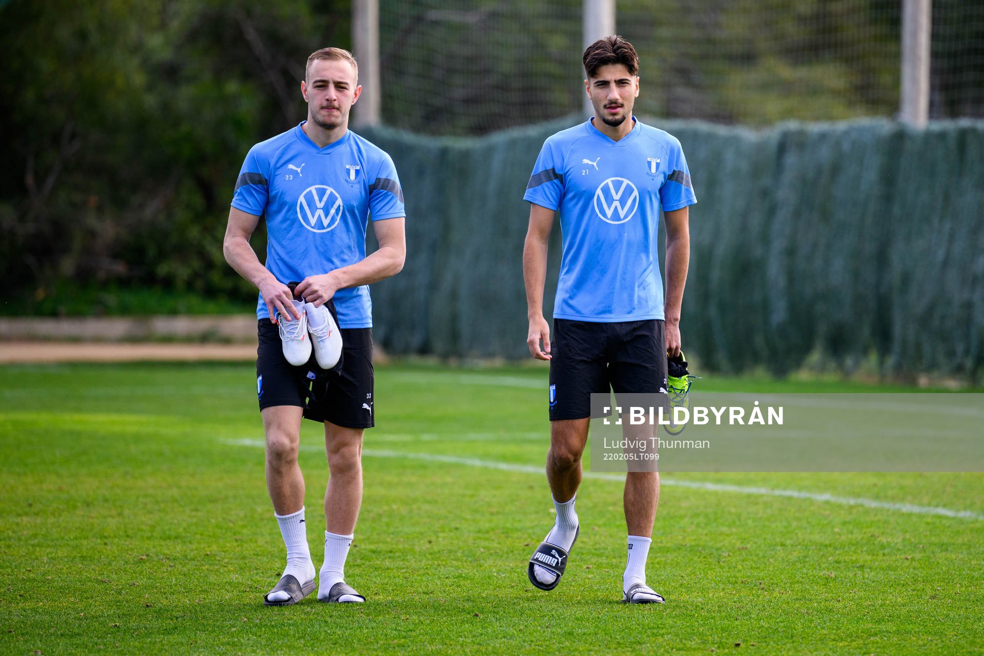 Amel Mujanic och Peter Gwargis ankommer till en