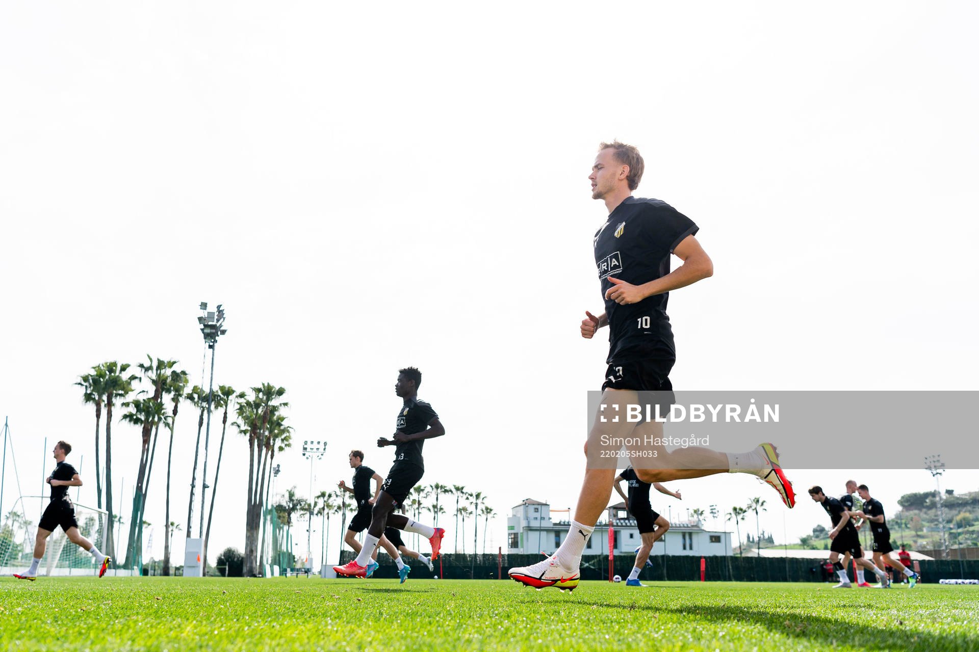 Jasse Tuominen värmer upp