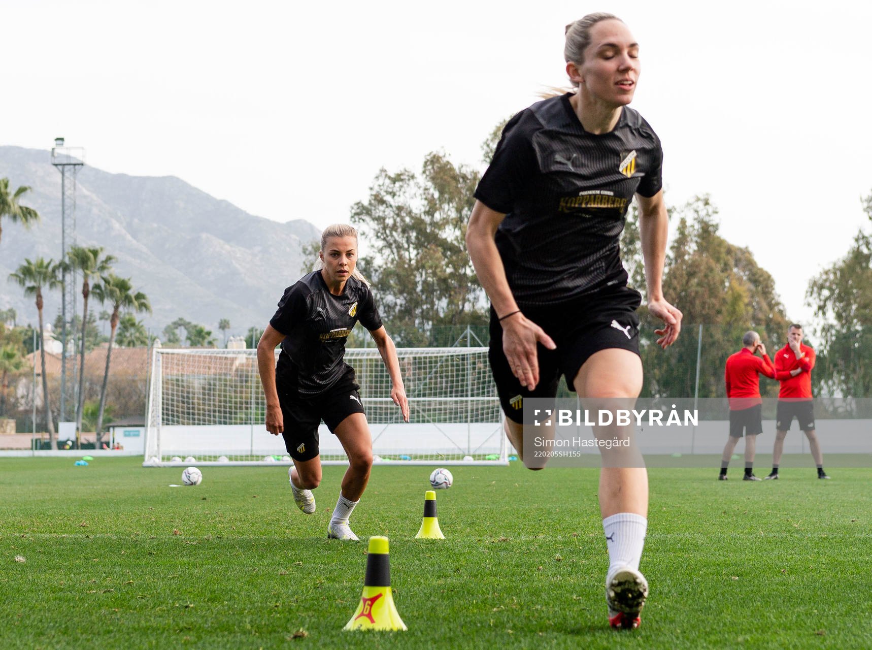 Lotta Ökvist och Elin Rubensson