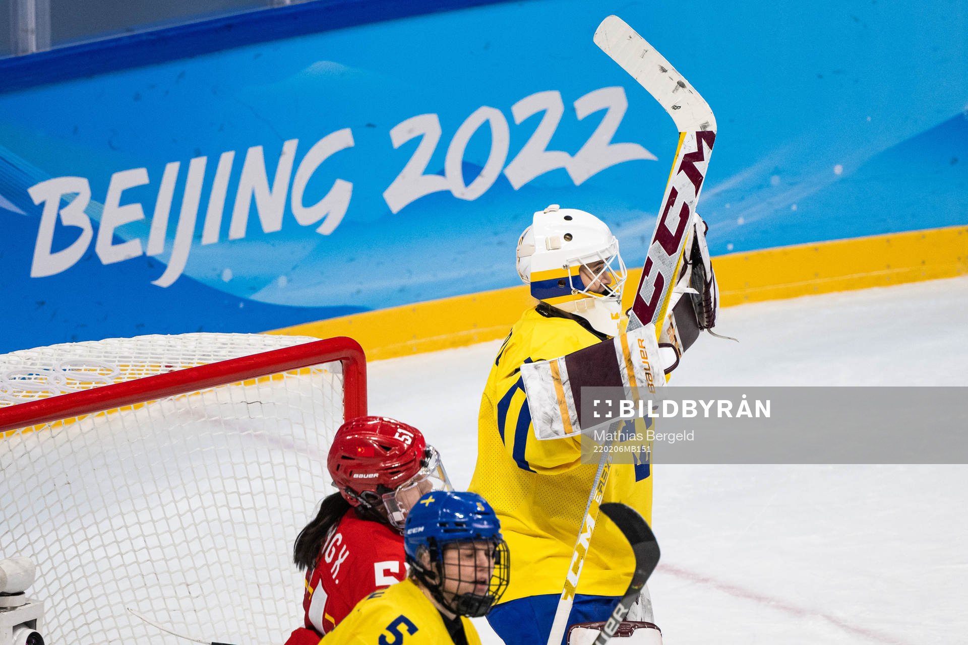 goaltender Emma Söderberg celebrates
