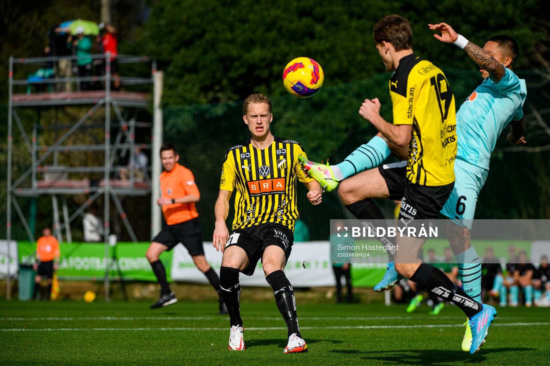 Gustav Berggren och Oscar Uddenäs of Häcken and Cristian