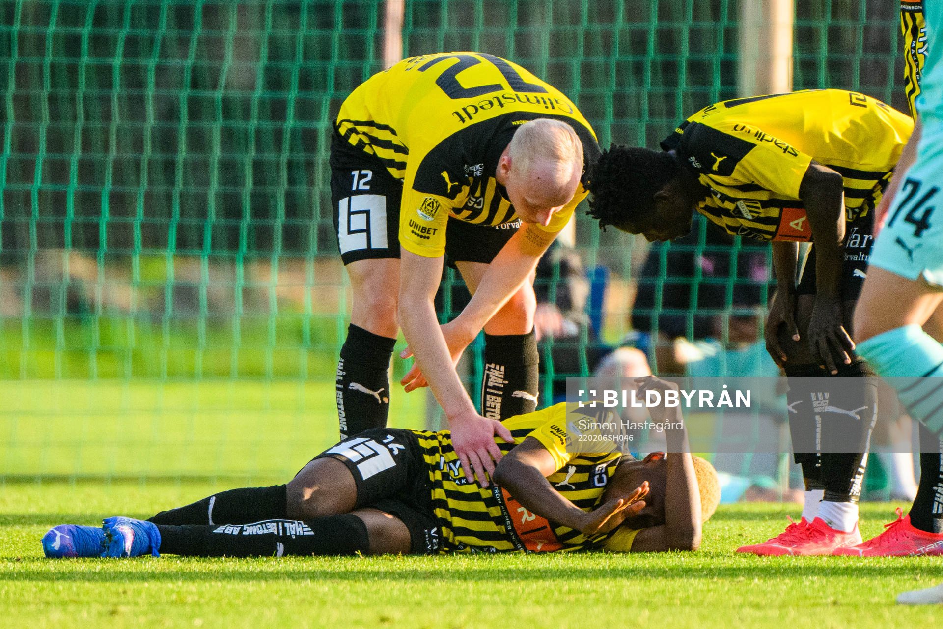 Benie Traore of Häcken in pain