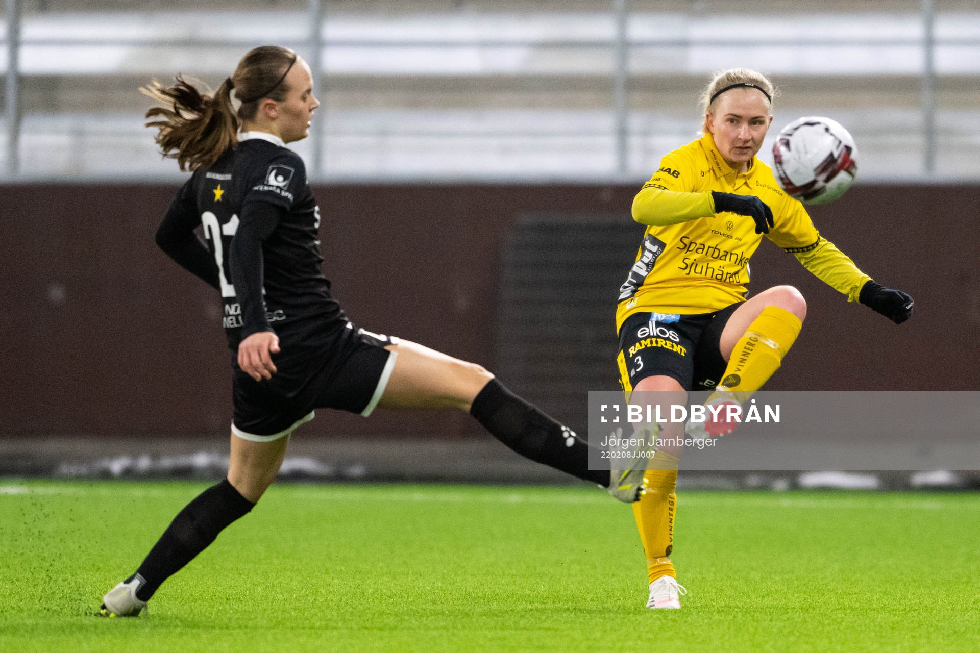 Alingsås Alma Öberg och Elfsborgs Fanny Johansson