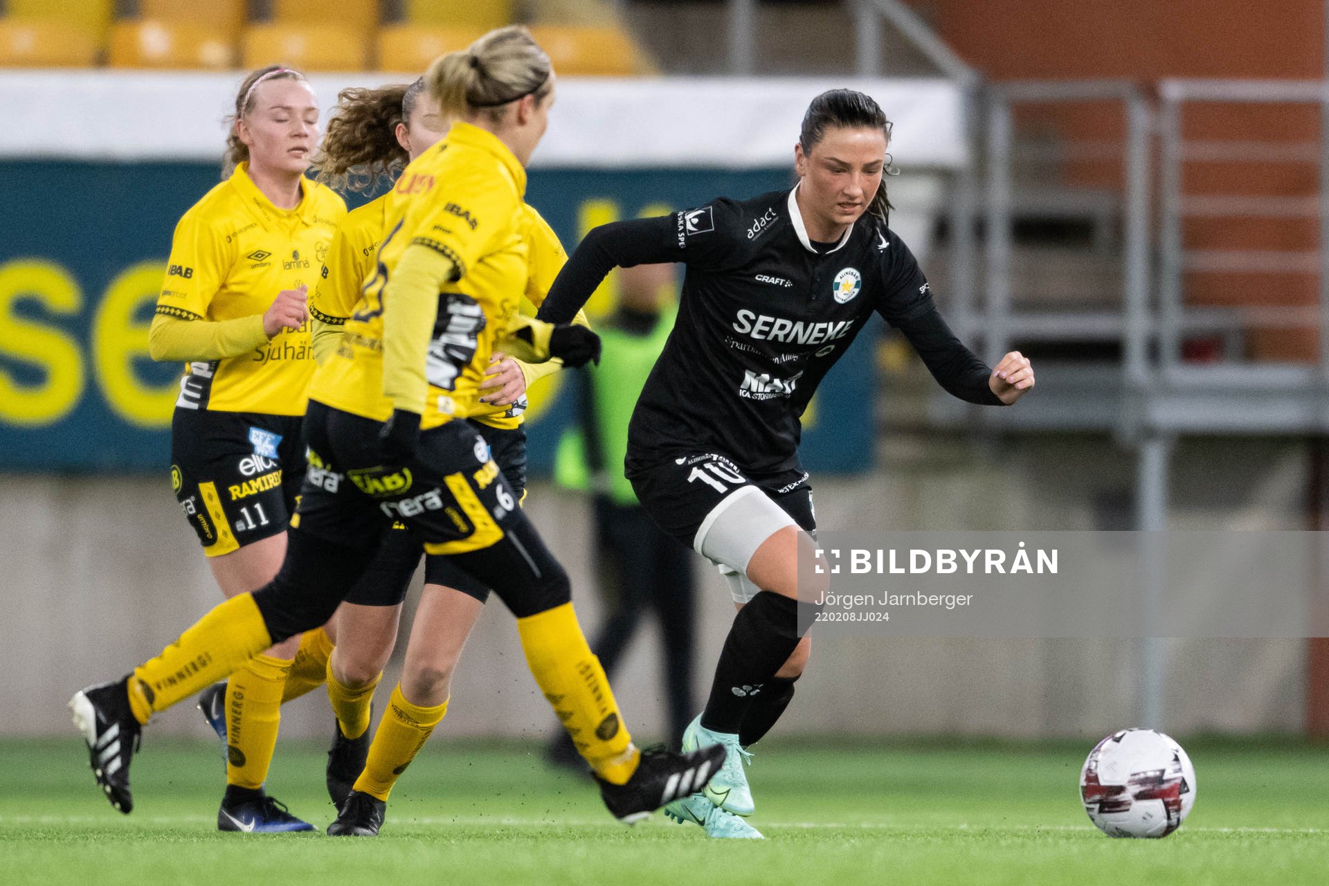 Alingsås Stina Jensen under en träningsmatch i fotboll mellan Elfsborg och Alingsås den 8 februari 2022 i Borås. 