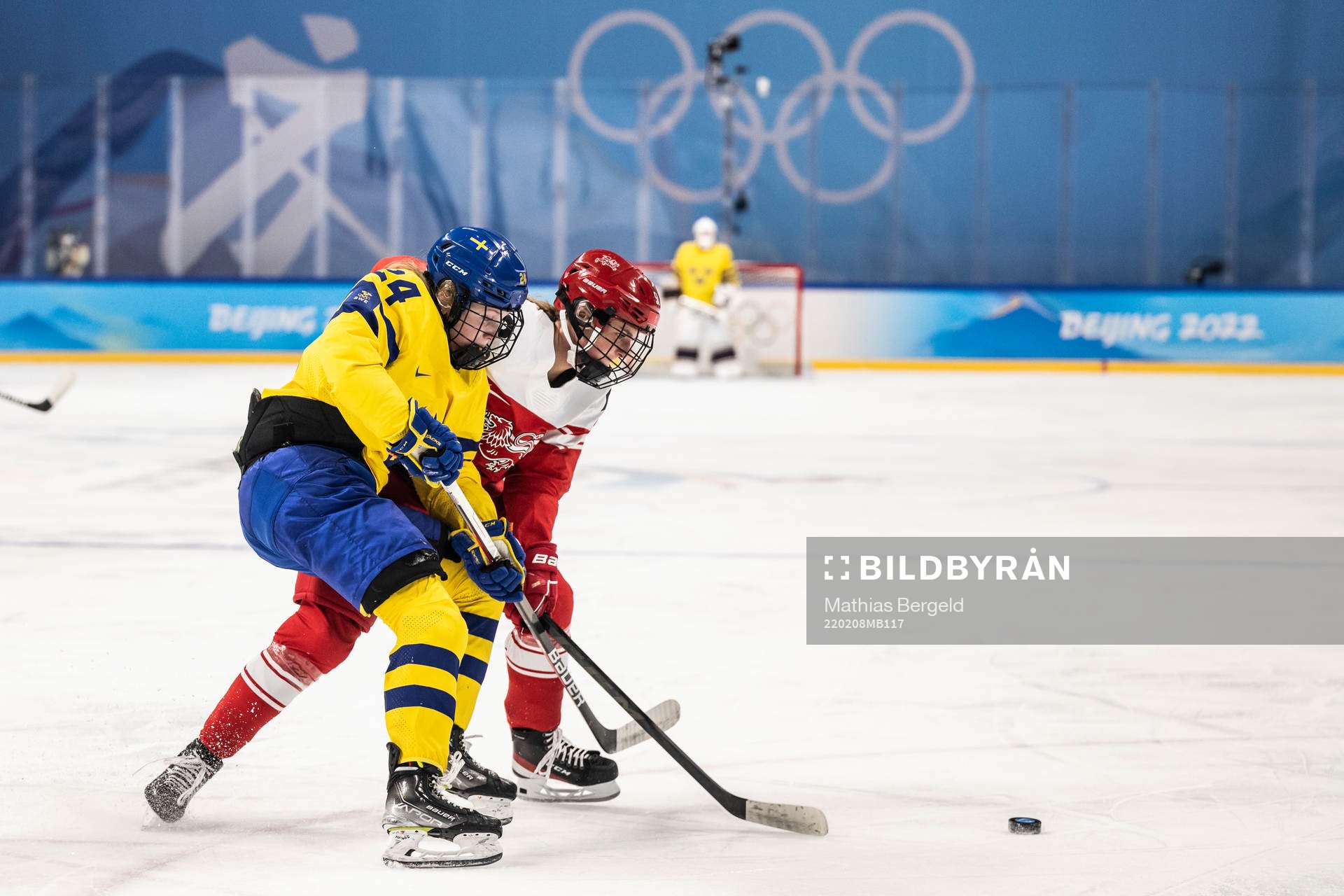Felizia Wikner-Zienkiewicz of Sweden and Mia Bau of Denmark