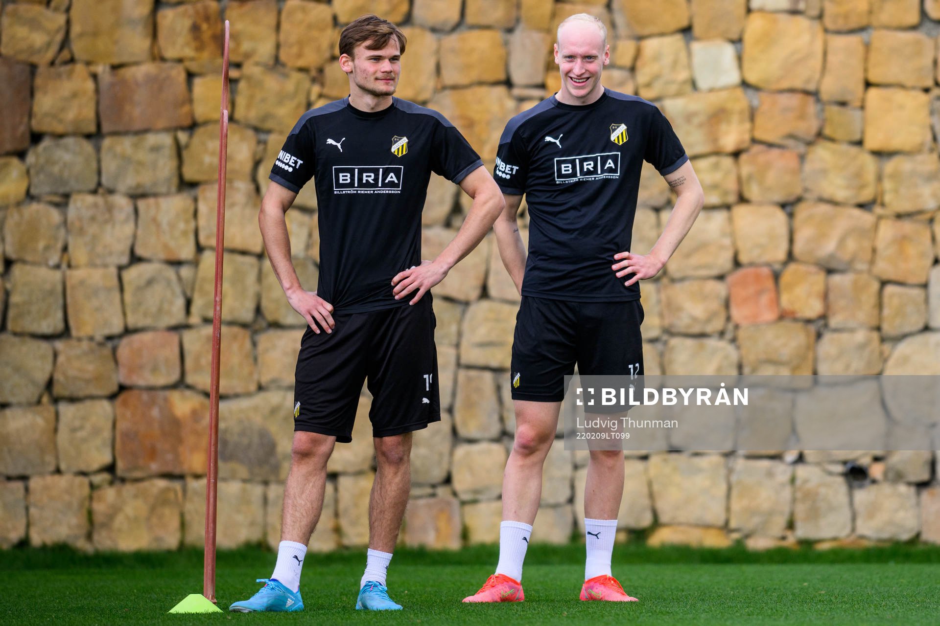 Oscar Uddenäs och Valgeir Fridriksson under en fotbollsträning med Häcken den 9 februari 2022 i Marbella. 