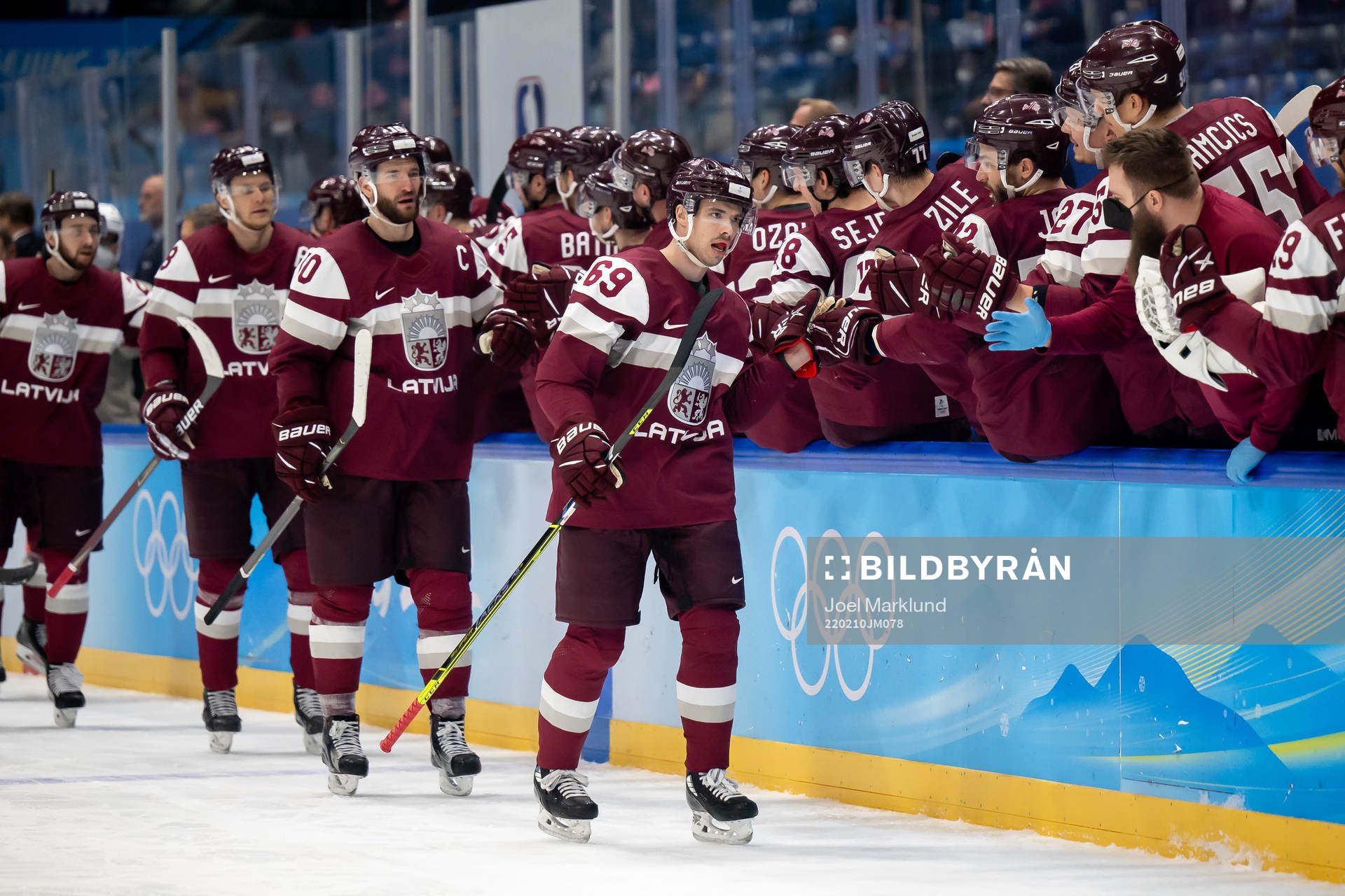 Nikolajs Jelisejevs of Latvia celebrates