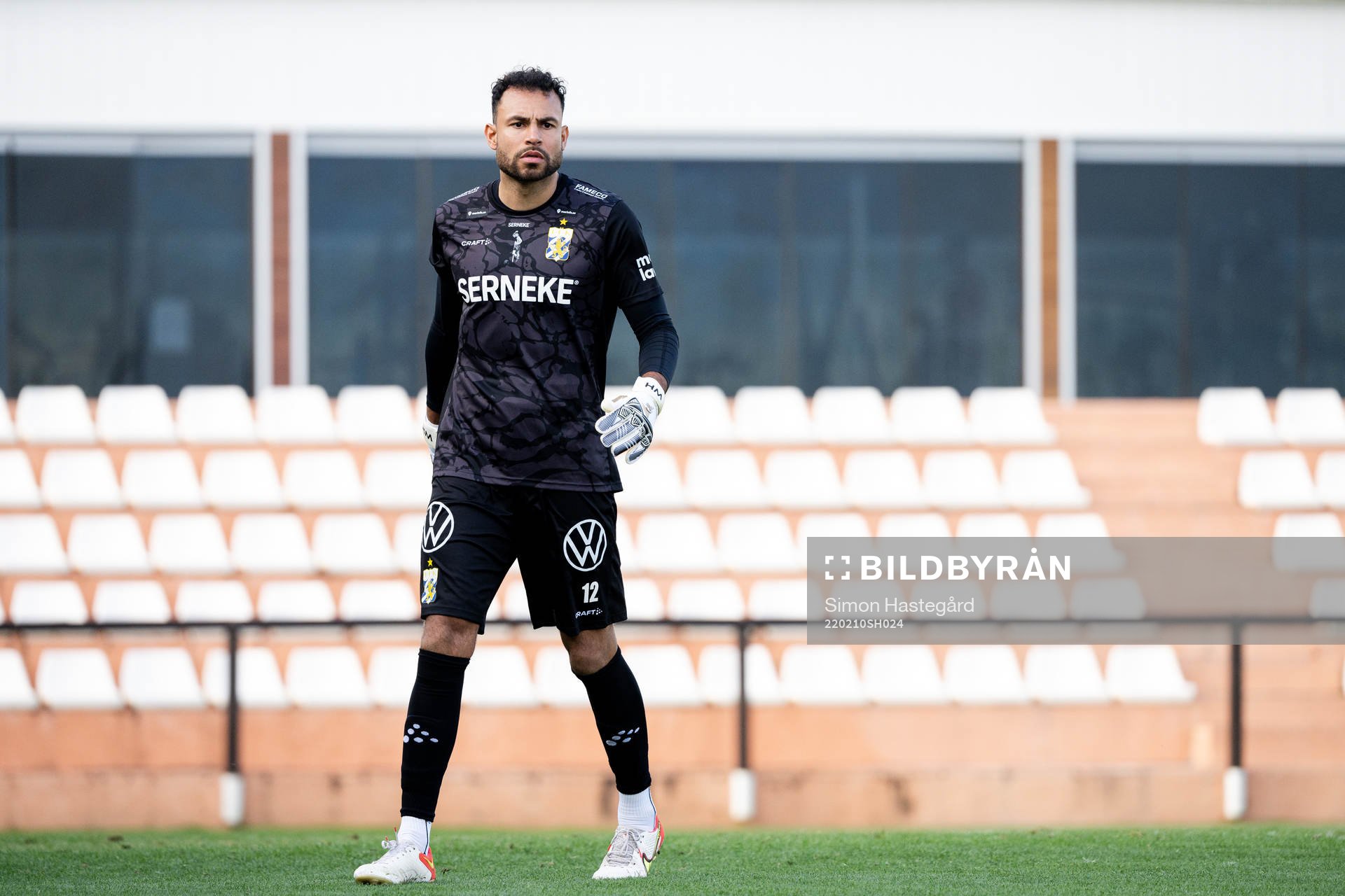 Goalkeeper Warner Hahn of IFK Göteborg
