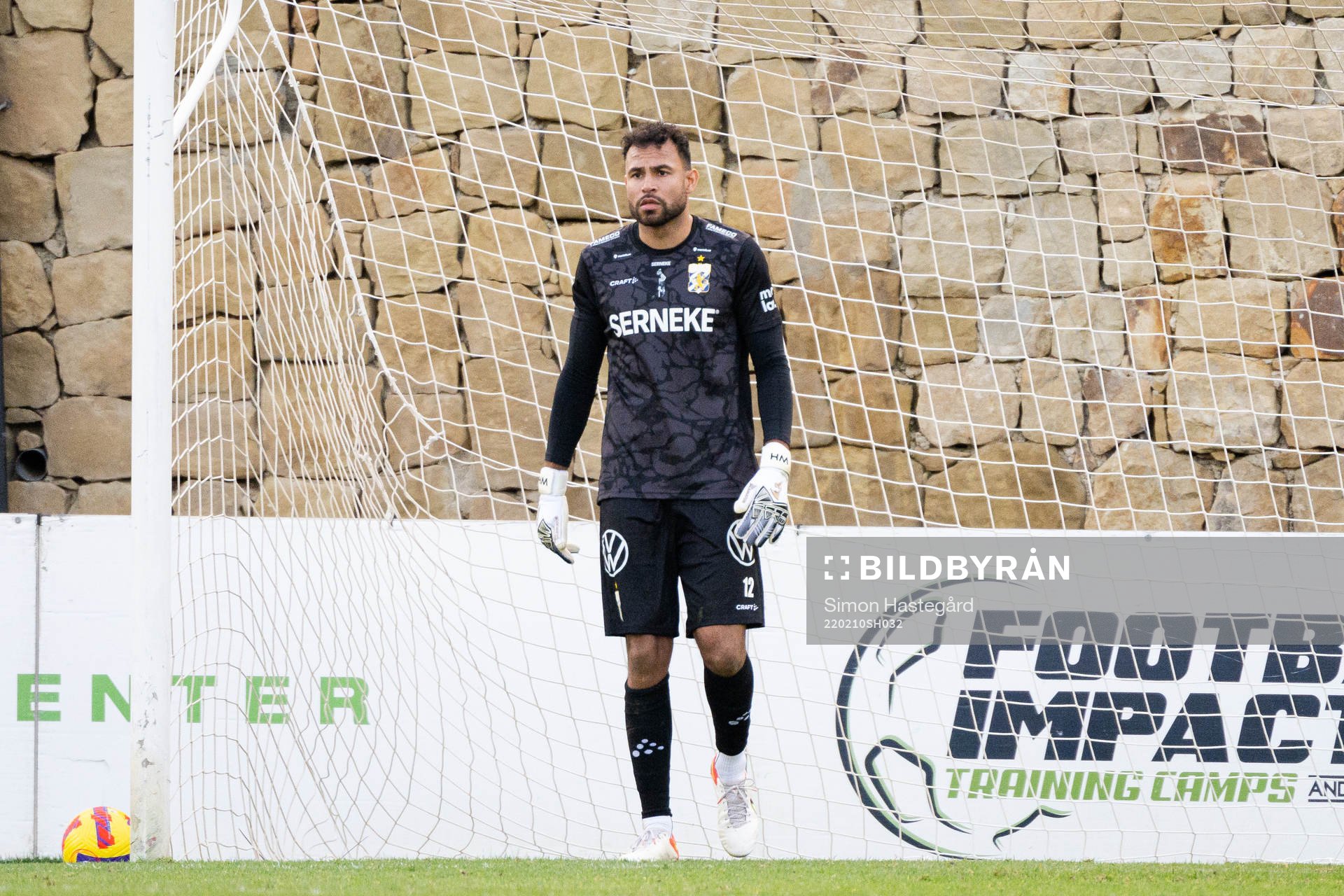 Goalkeeper Warner Hahn of IFK Göteborg