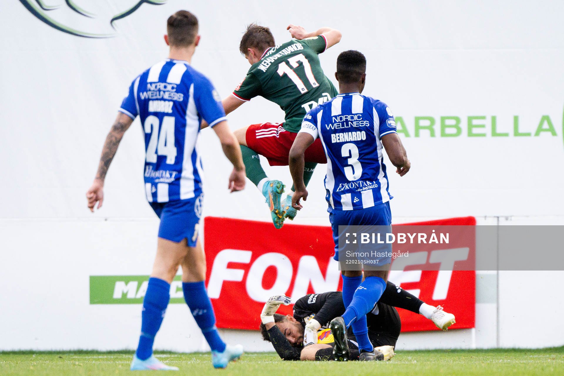 Goalkeeper Warner Hahn of IFK Göteborg with a save during the Friendly match between IFK Göteborg and Lokomotiv Moscow on February 10, 2022 in Marbella. 