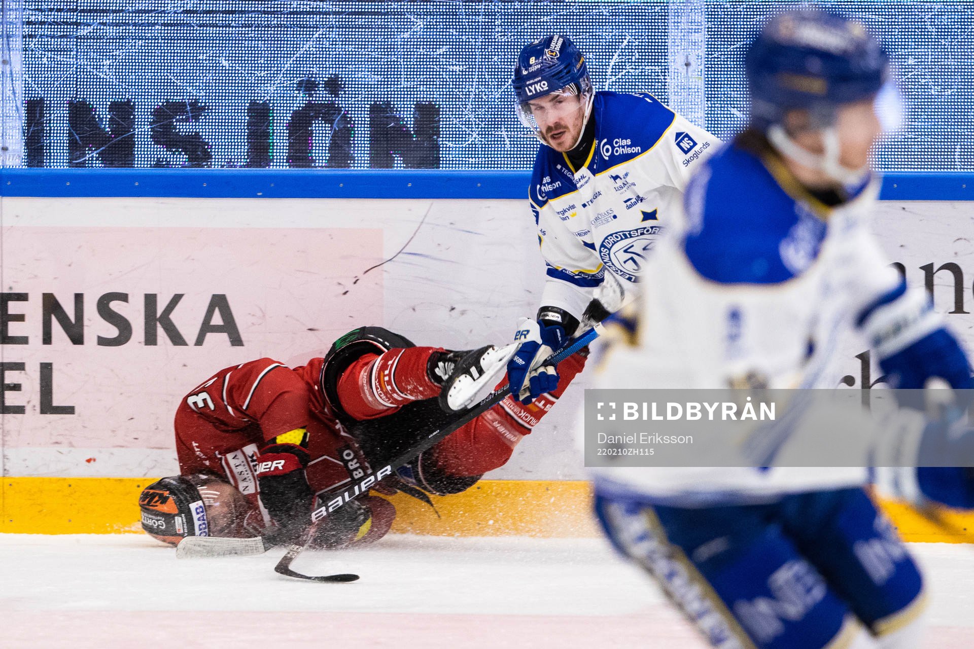 Örebros Joel Mustonen och Leksands Matt Caito