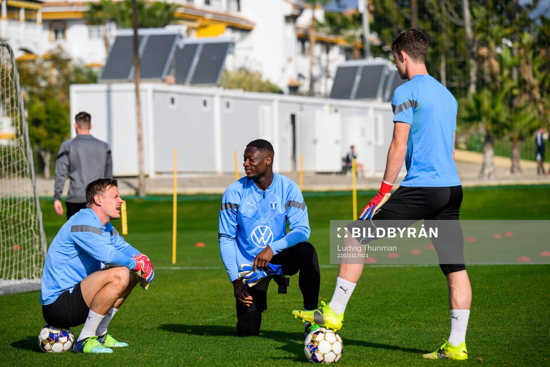 Målvakt Johan Dahlin och målvakt Ismael Diawara