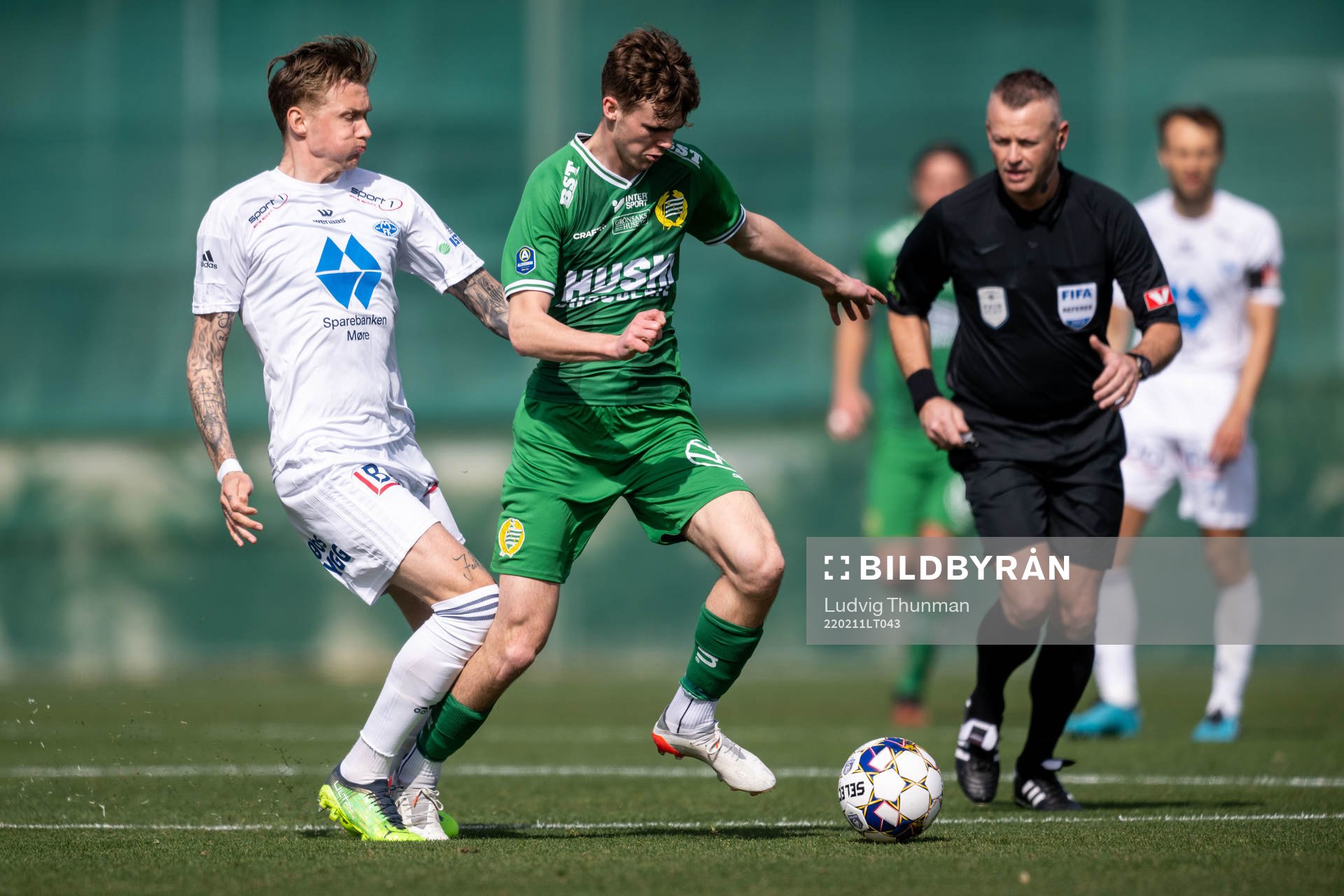 Emil Breivik of Molde och Williot Swedberg of Hammarby