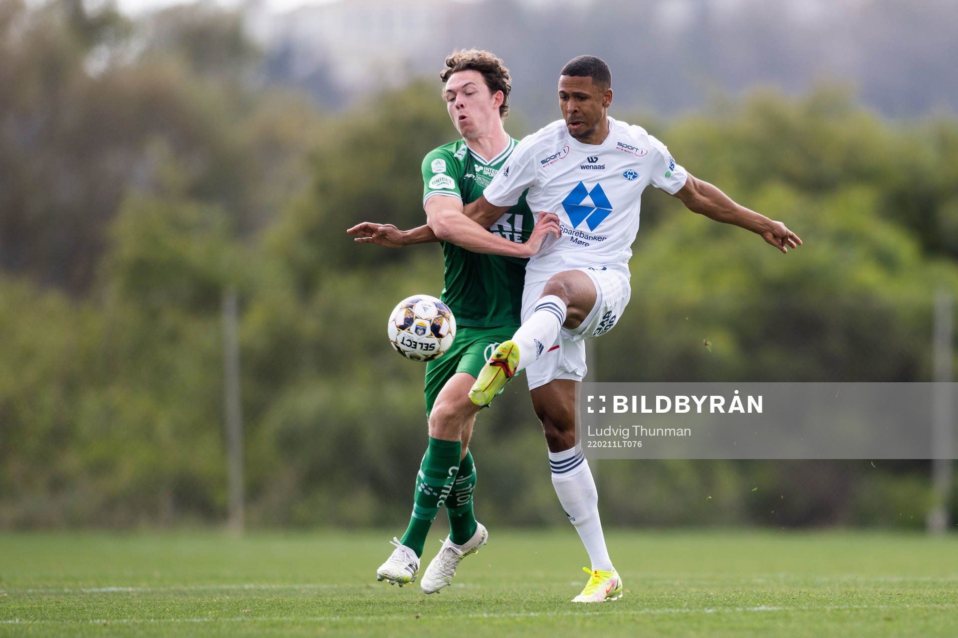 Kalle Björklund of Hammarby and Mathis Bolly of Molde