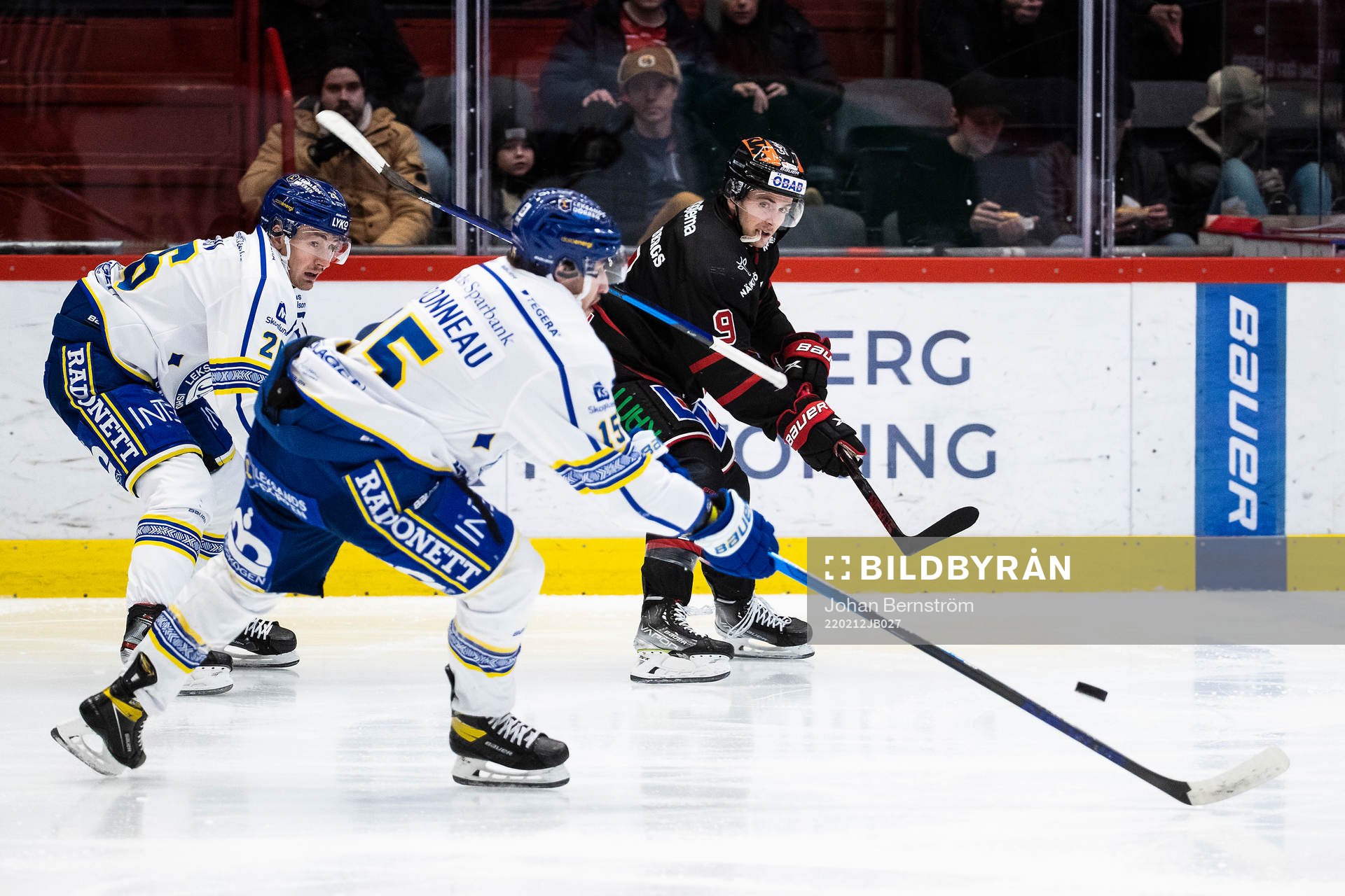 Örebros Nicholas Halloran och Leksands Max Veronneau