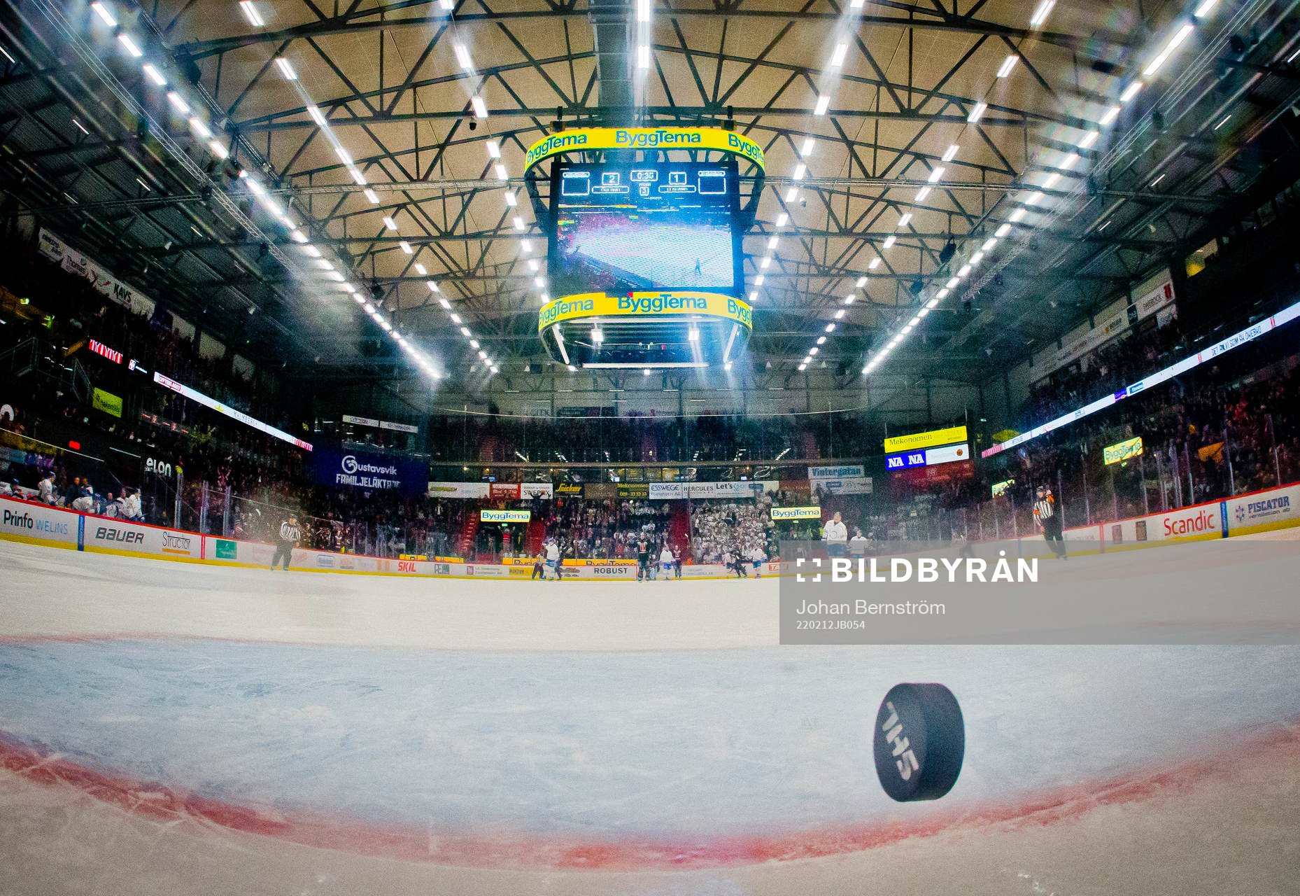Örebros Oliver Eklind gör 3-1 i tom målbur