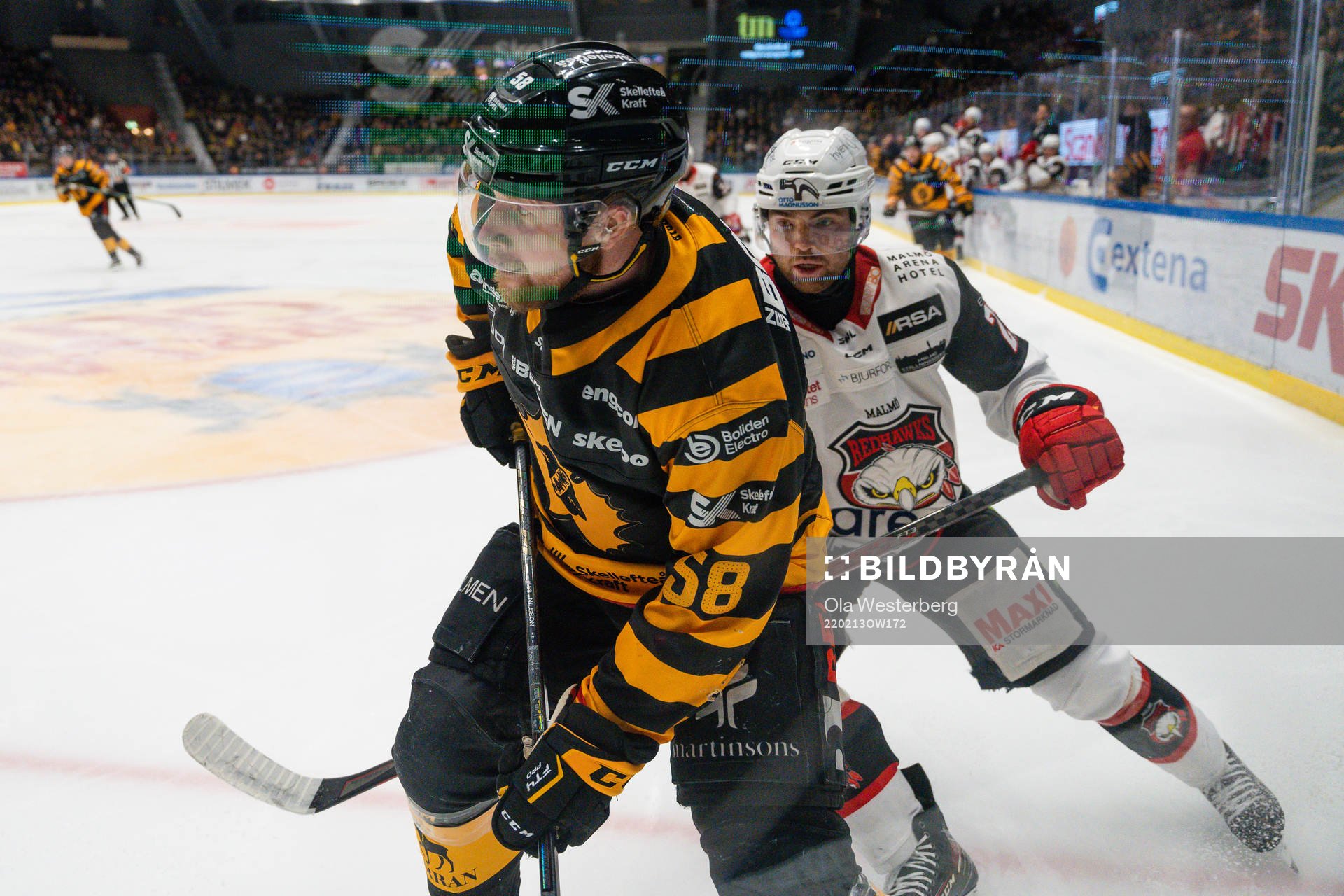 Skellefteås Oskar Nilsson och Malmö Redhawks Pathrik