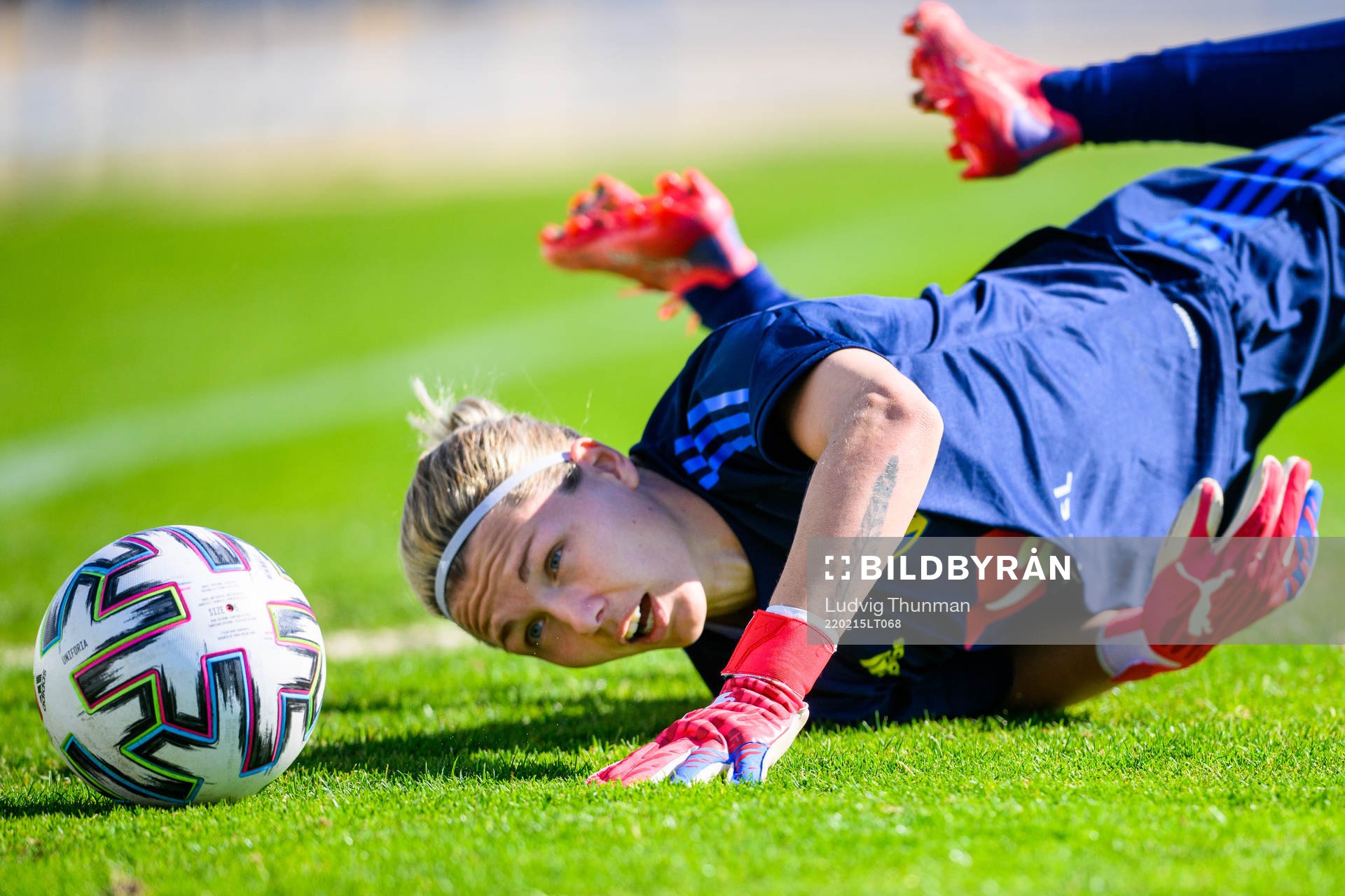 Goalkeeper Jennifer Falk