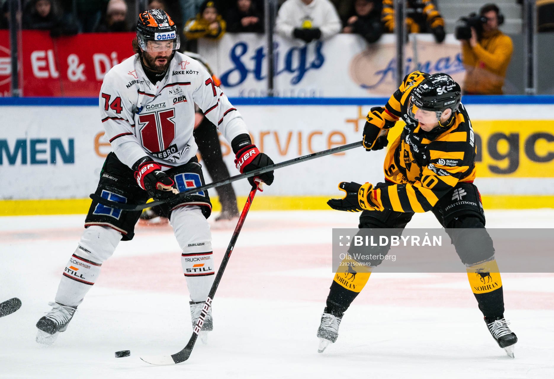 Örebros Nick Ebert och Skellefteås Joakim Lindström