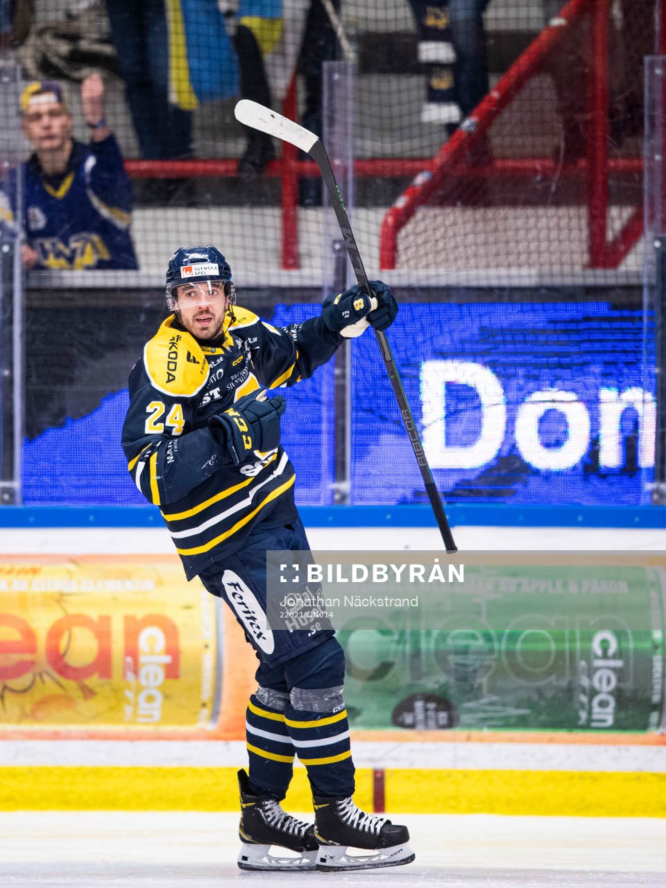 Södertäljes Jacob Dahlström jublar