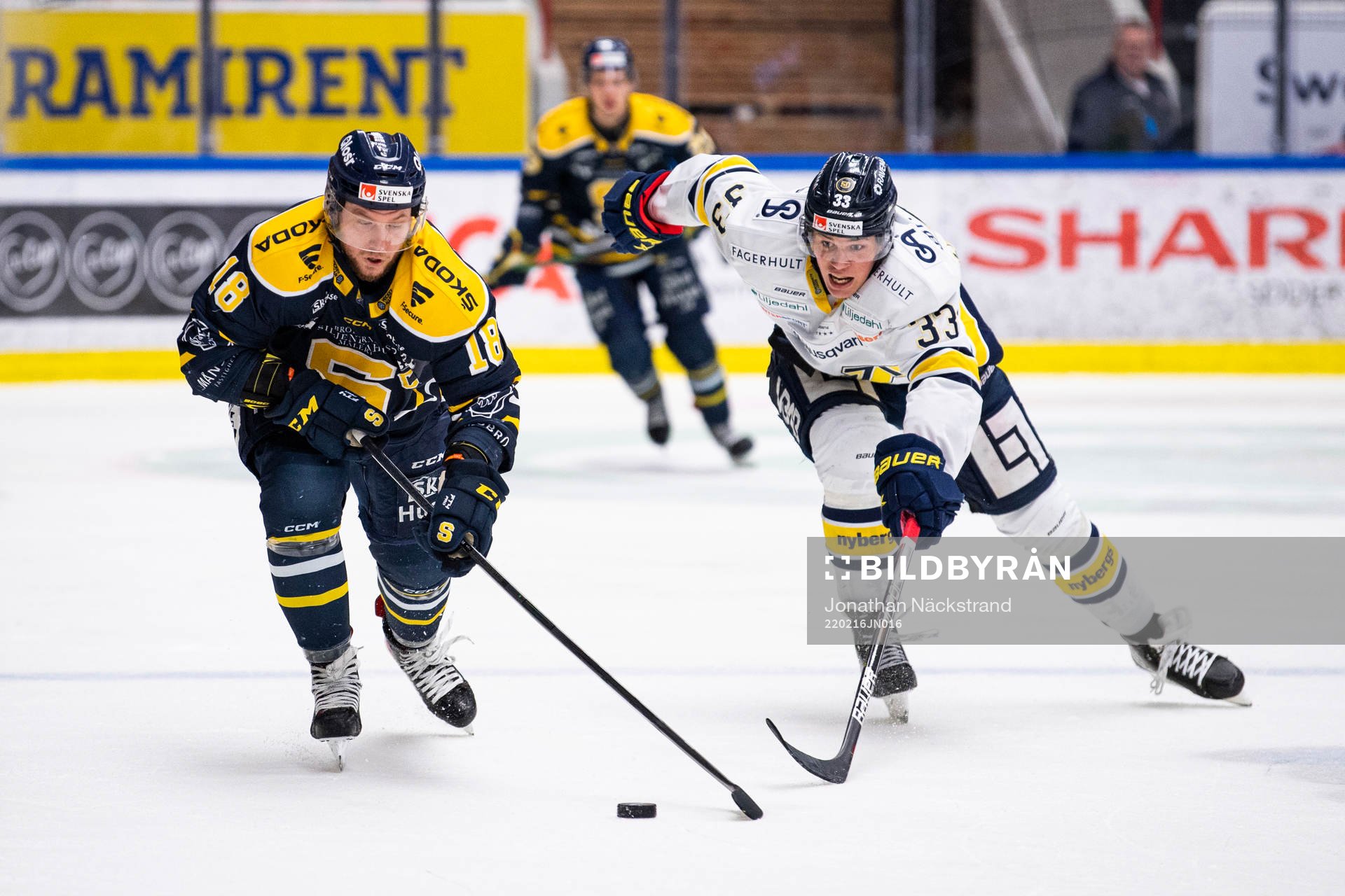 s Måns Lindbäck