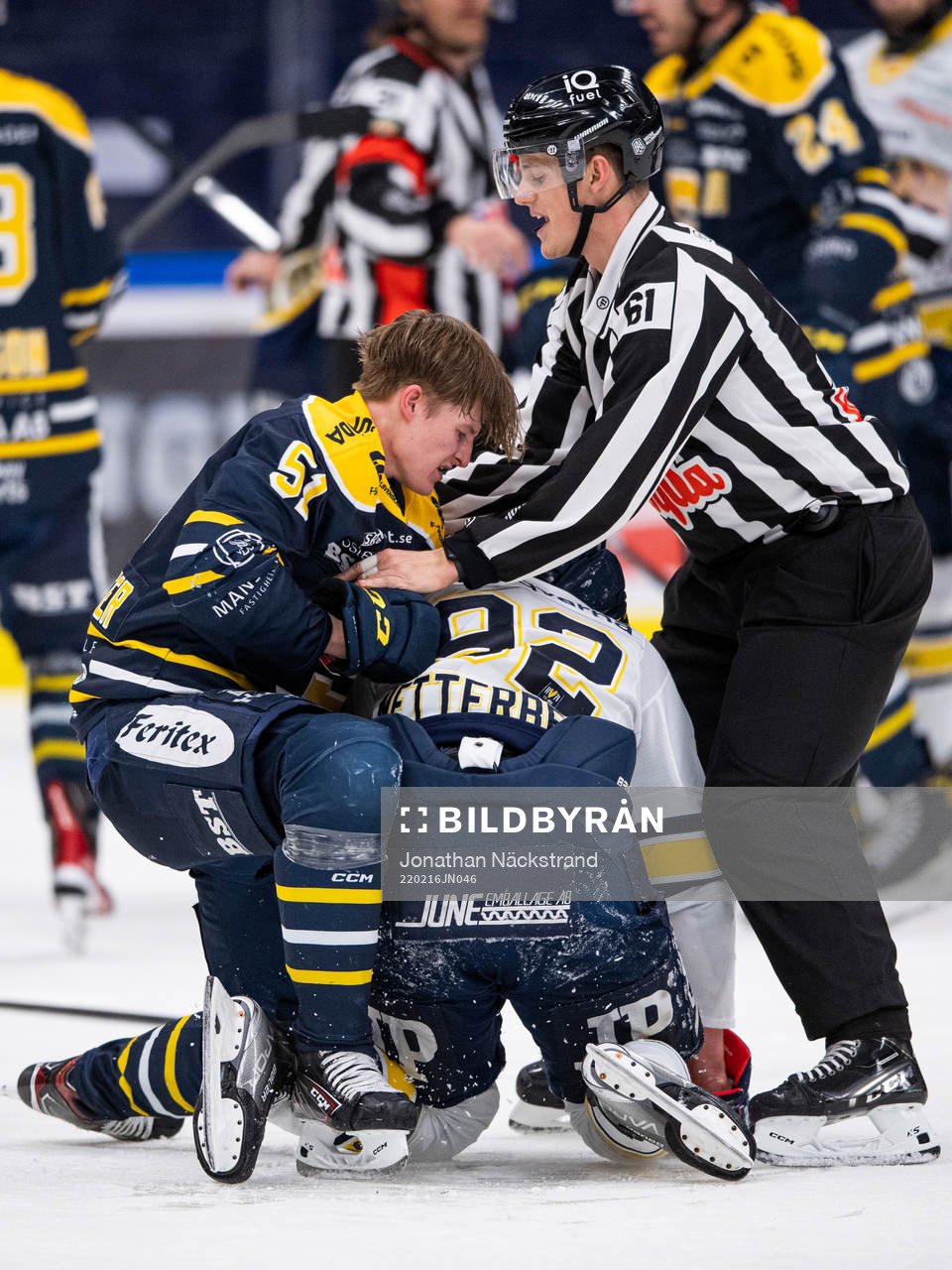 s Pontus Netterberg och Södertäljes Lucas Nordsäter i