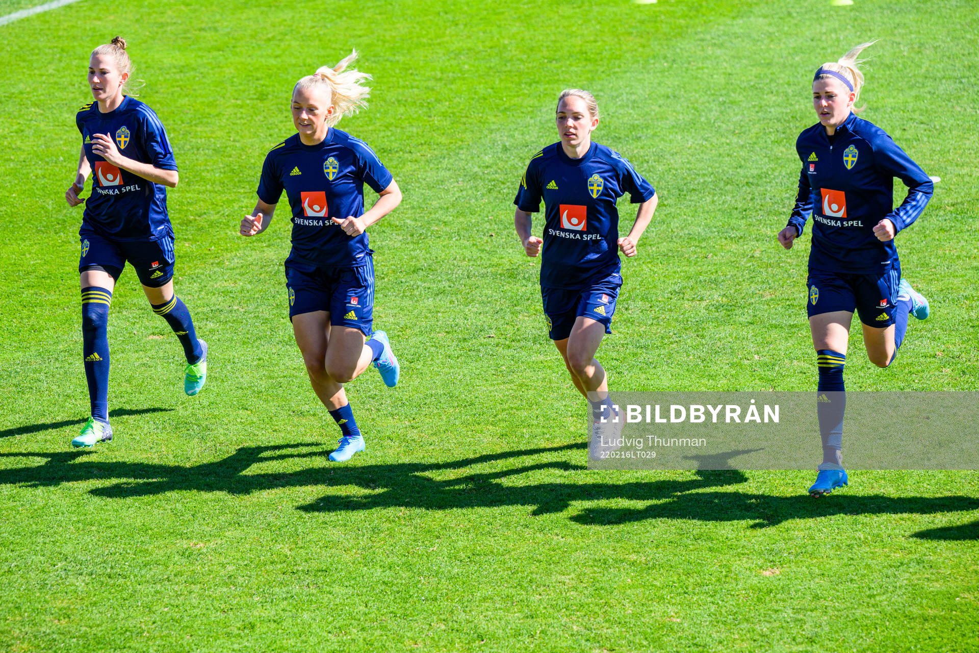 Emma Berglund , Stina Blackstenius, Olivia Schough and Elin