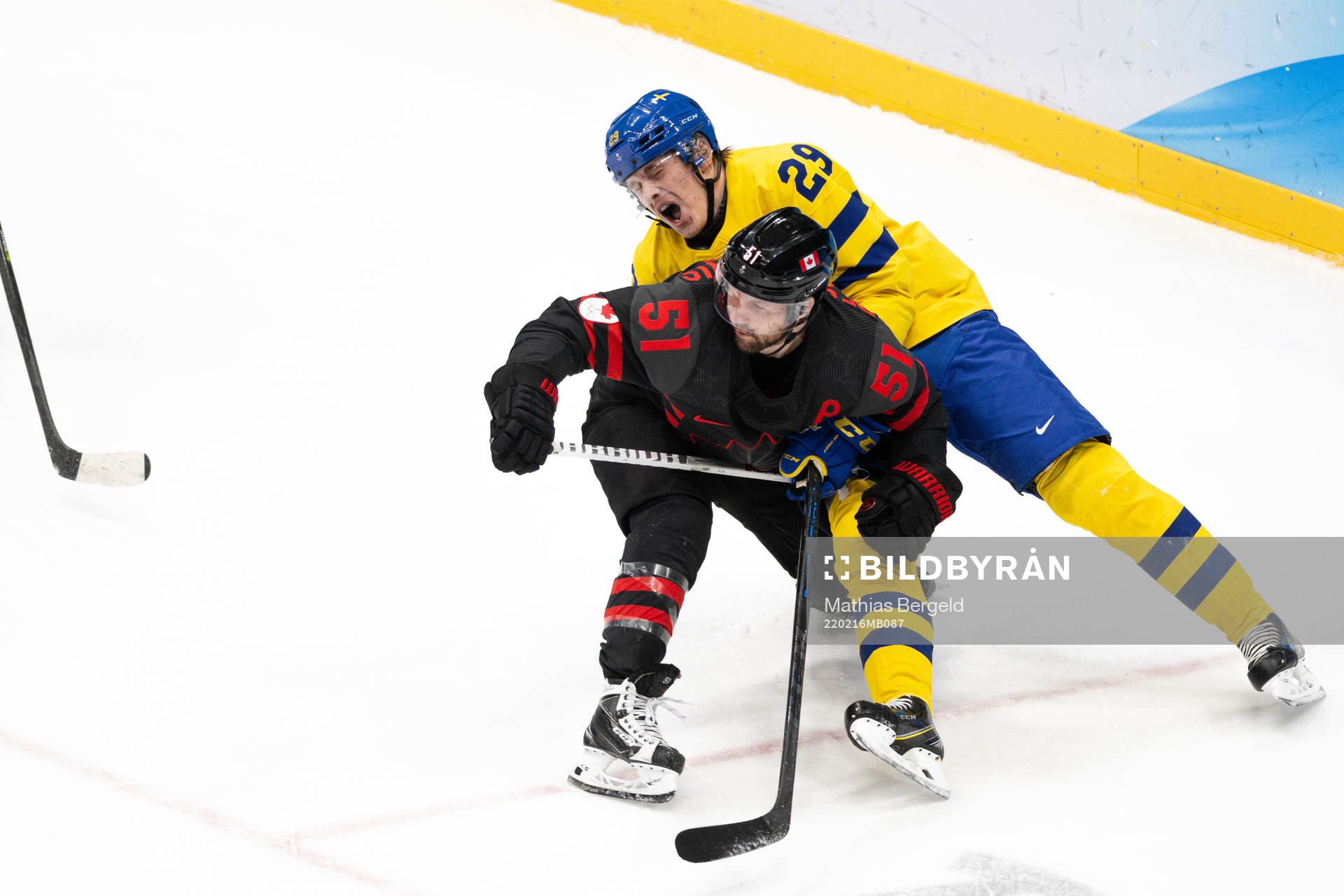 David Desharnais of Canada and Pontus Holmberg  of Sweden