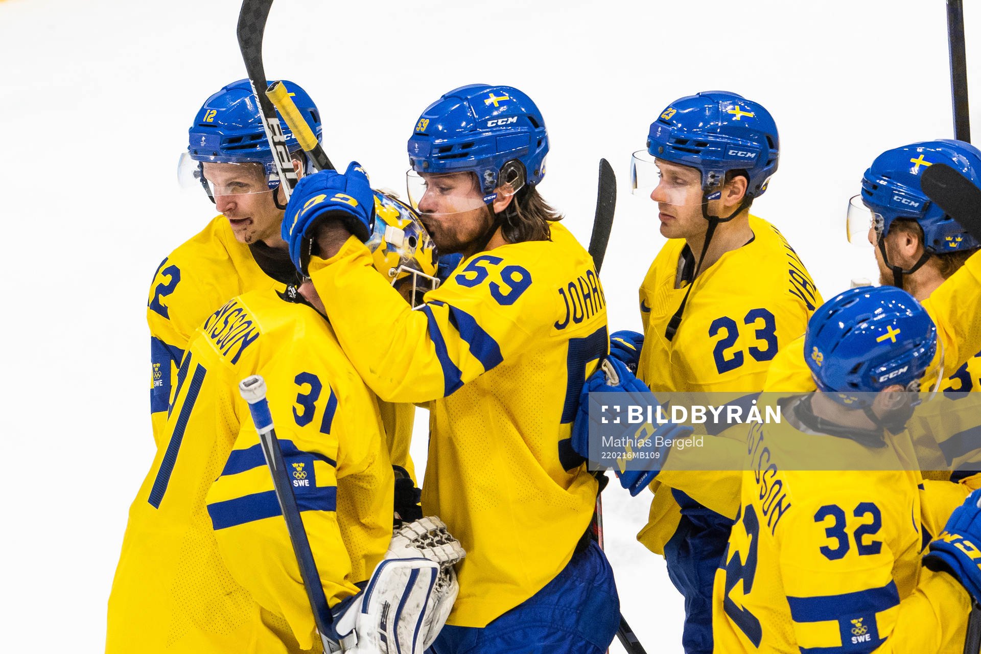 goaltender Lars Johansson and Anton Lander of Sweden
