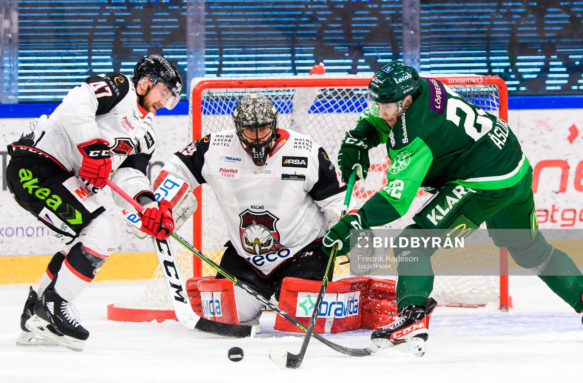 Malmö Redhawks Joakim Ryan och målvakt Oscar Alsenfelt