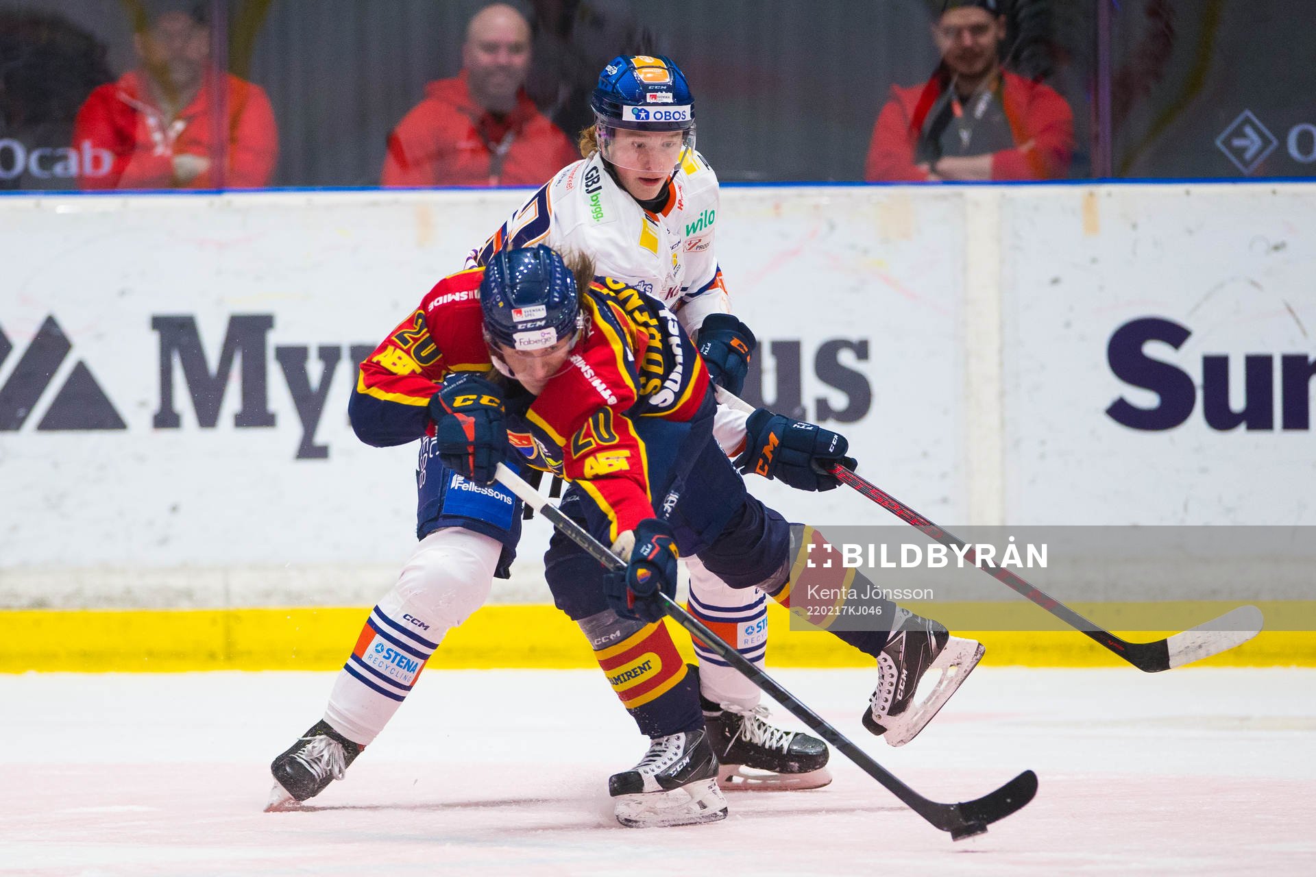 Djurgårdens Marcus Sörensen och Växjös Michael Krutil