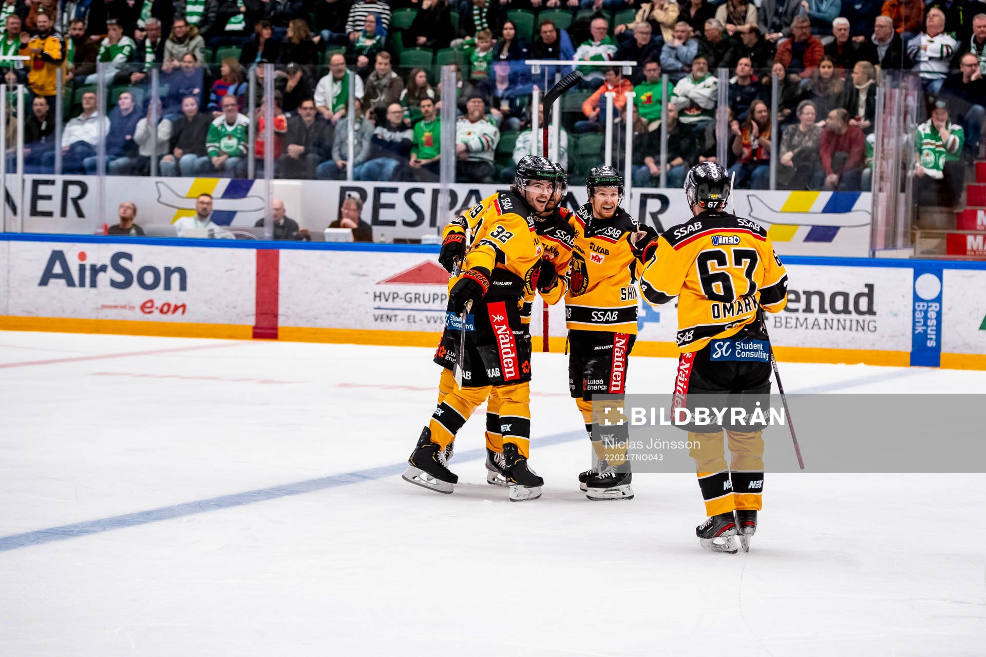 Luleås Pontus Själin jublar