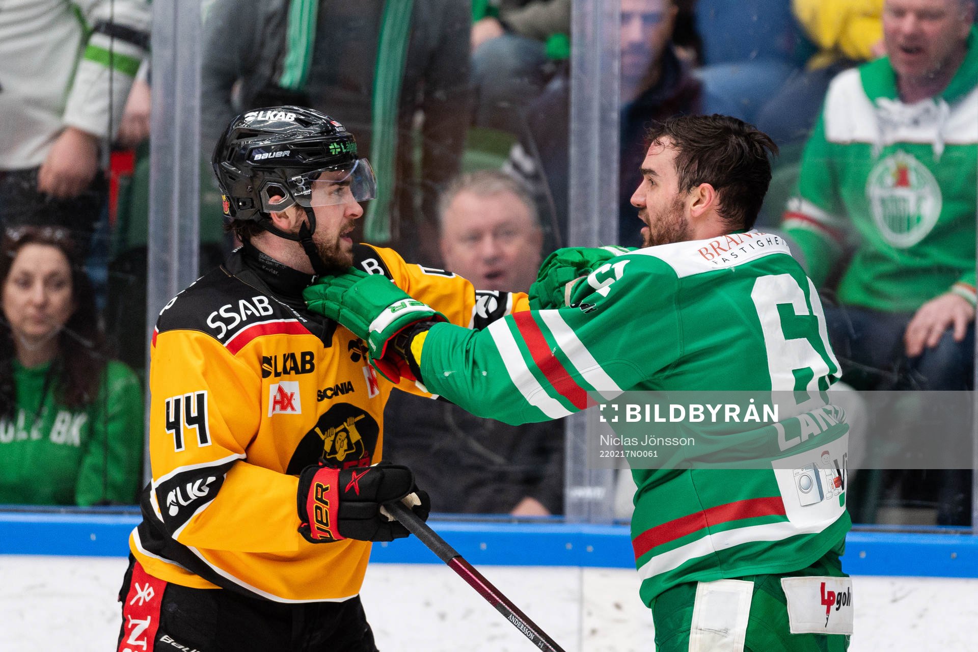 Luleås Jonathan Andersson och Rögles Ludvig Larsson