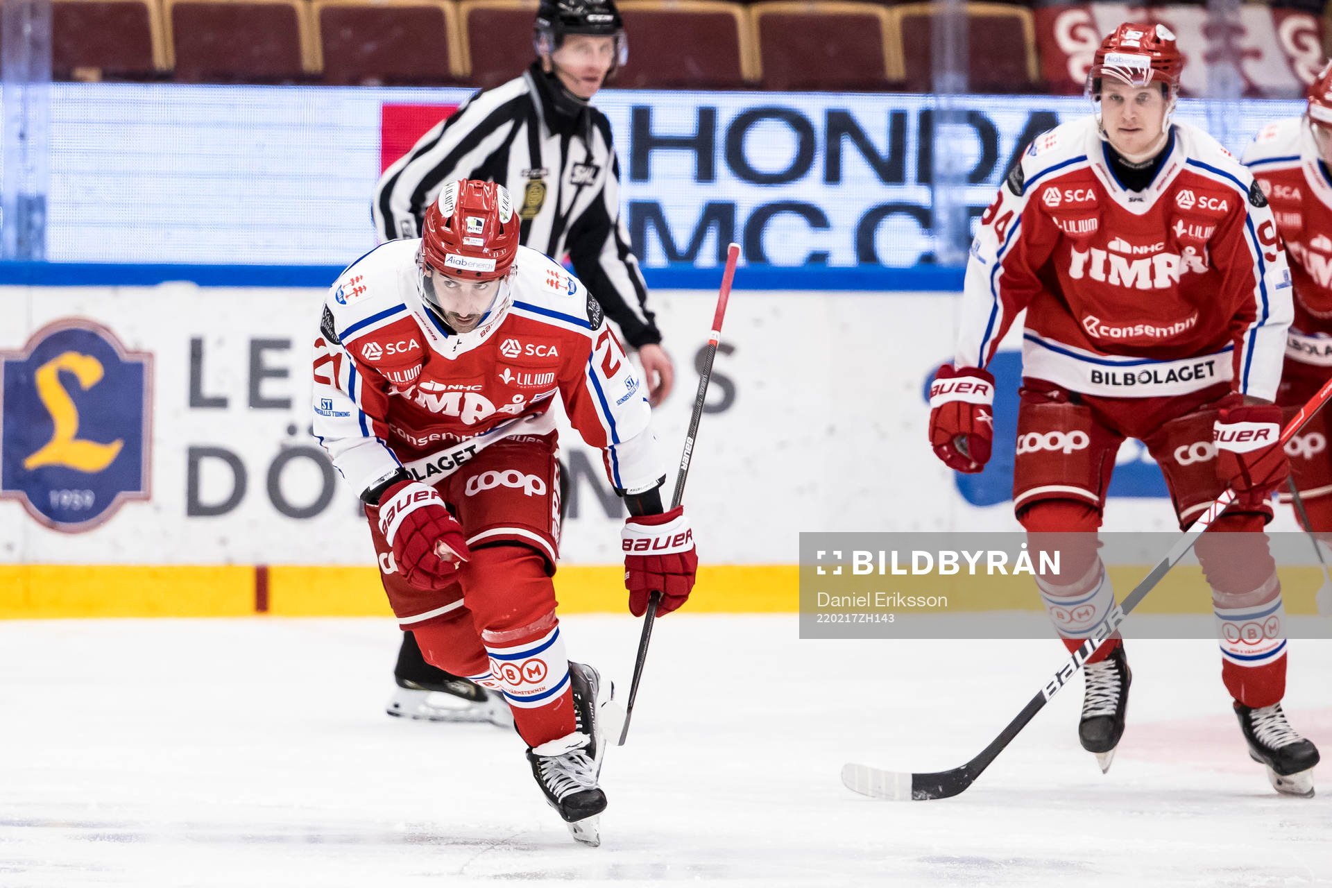 Timrås Joey LaLeggia jublar